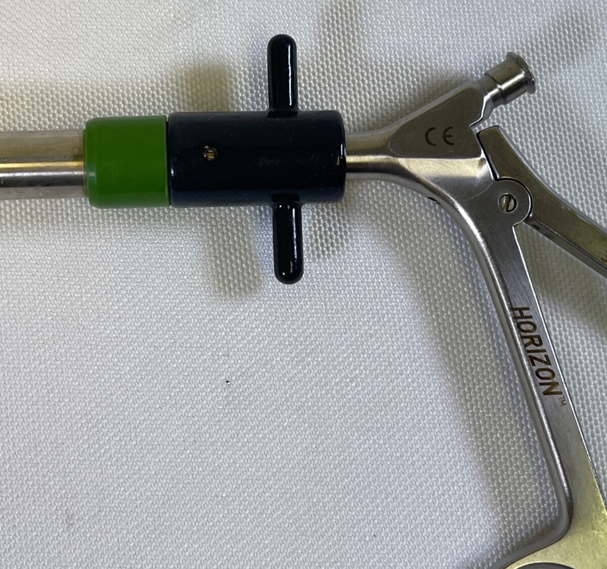 Pilling Weck Horizon 338110 Endoscopic Ligating Clip Applier 10mm x 32cm Med/Lrg