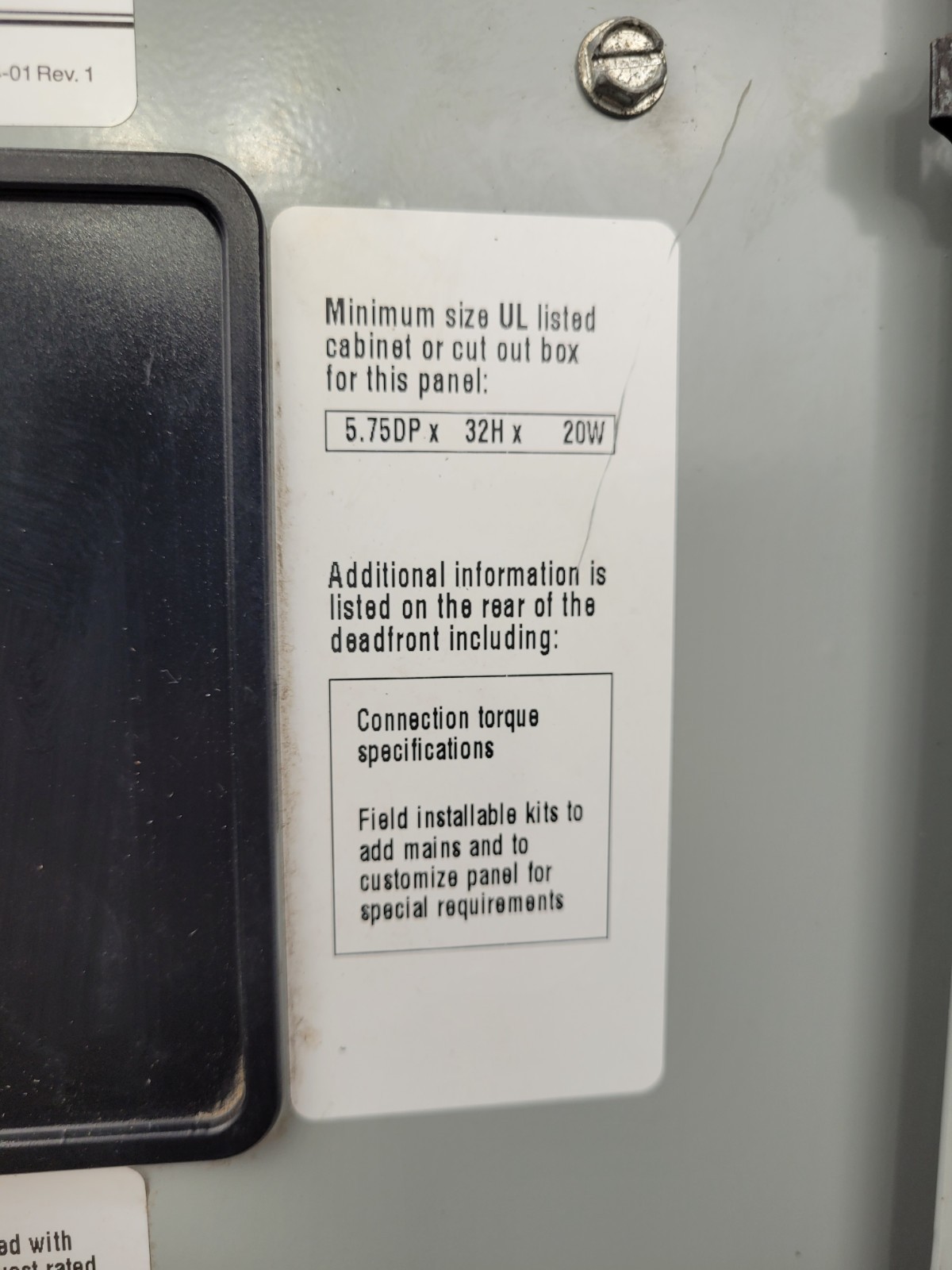 P1 Siemens 18 Circuit 125 Amp 120/240V 1 Phase Main Breaker Panel Interior