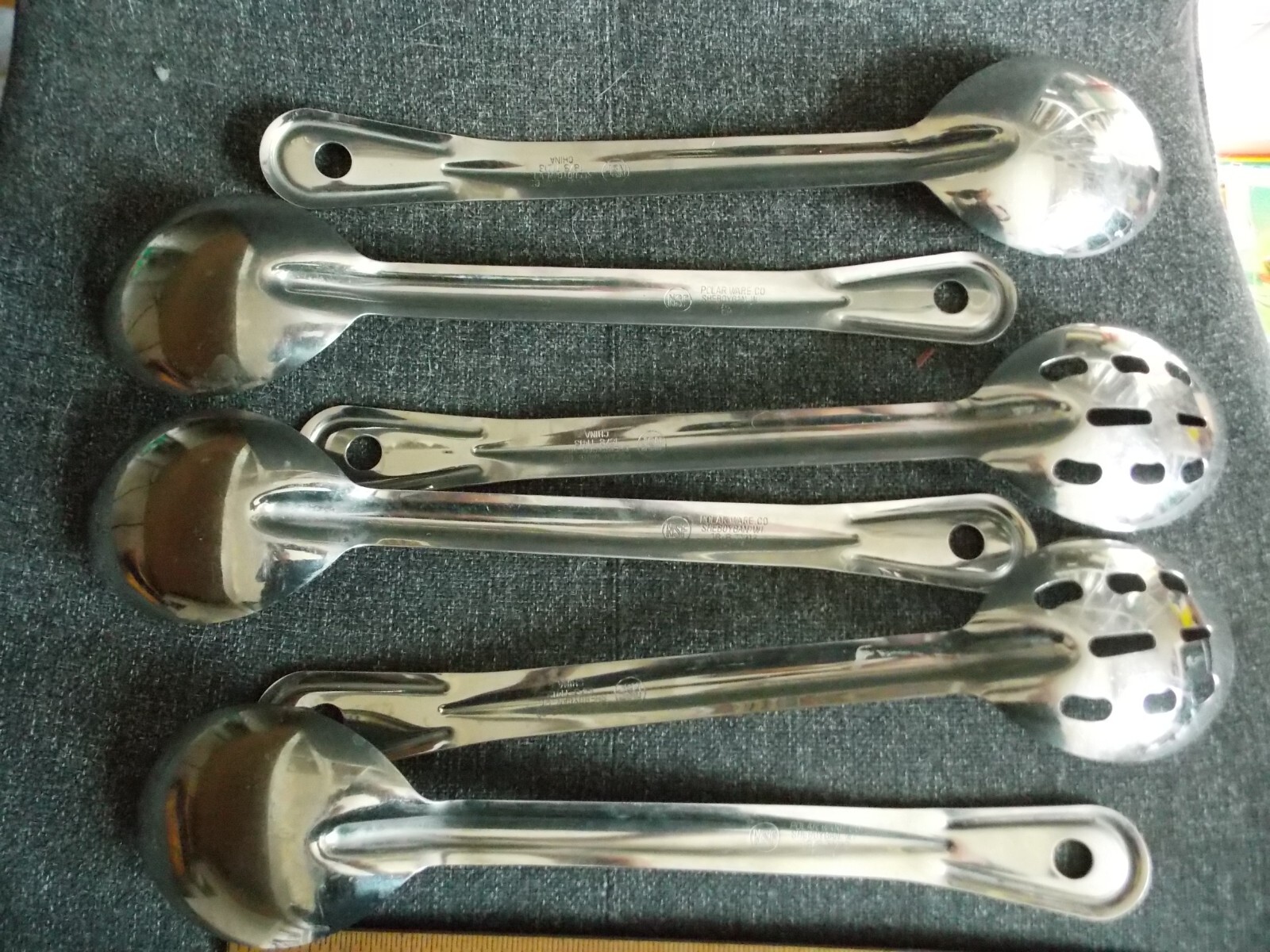 Lot 6 Polar Ware 13″ Serving Spoons: 4 Solid + 2 Slotted Restaurant/Catering