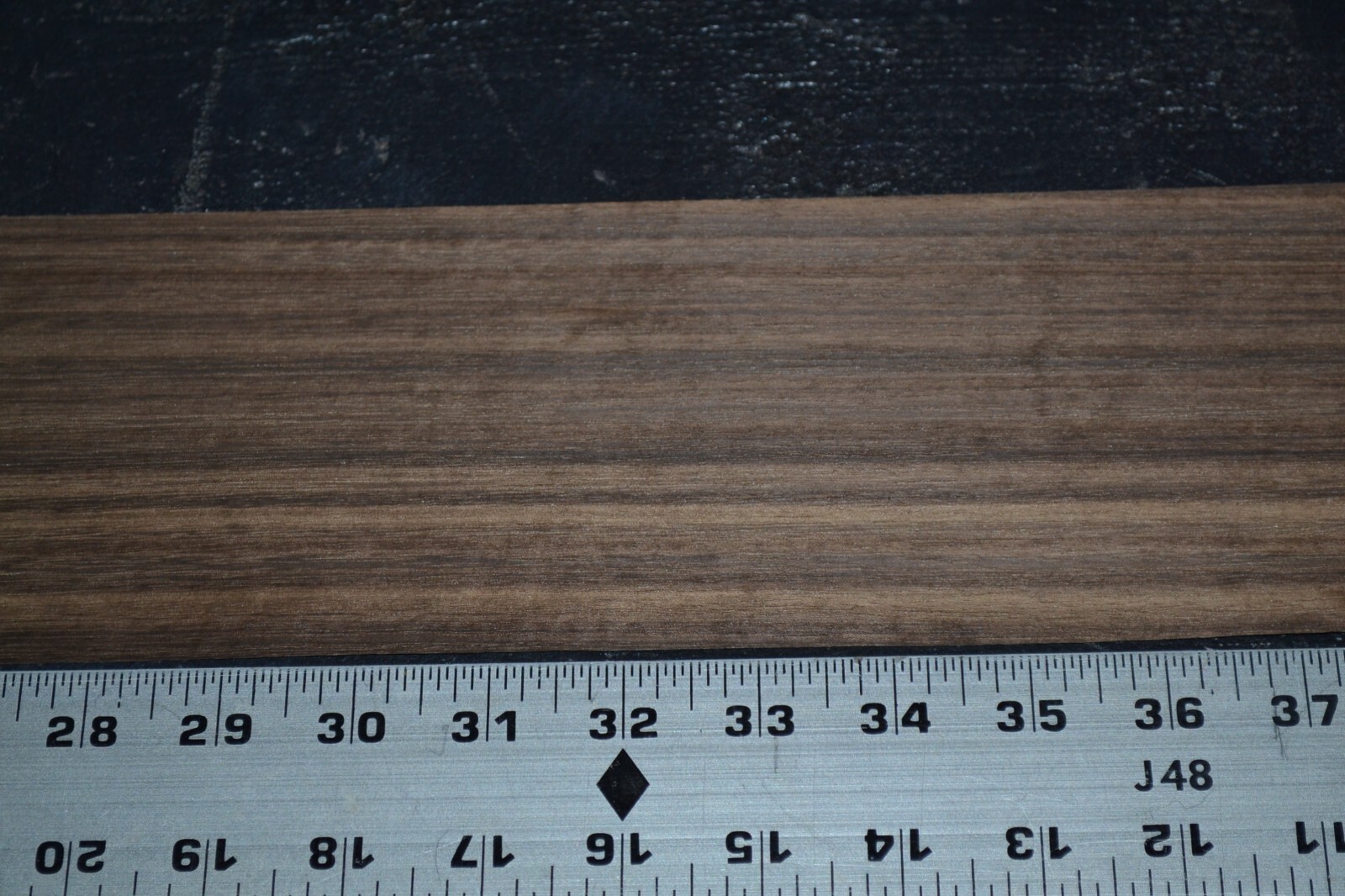 Larch Raw Wood Veneer Sheet 4 x 39 inches 1/42nd 4668-50