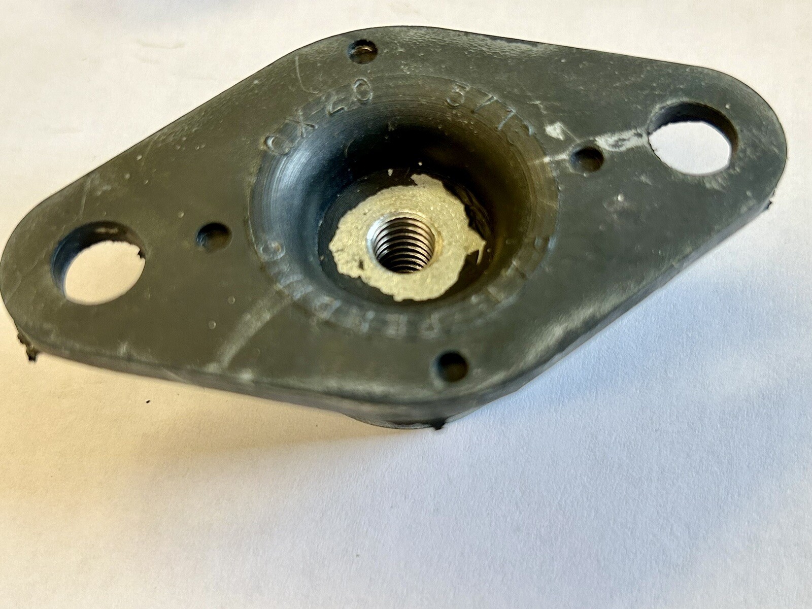 Flange Style Shock Absorber Vibration Isolator Compression Mount 5/16″-18 Tap