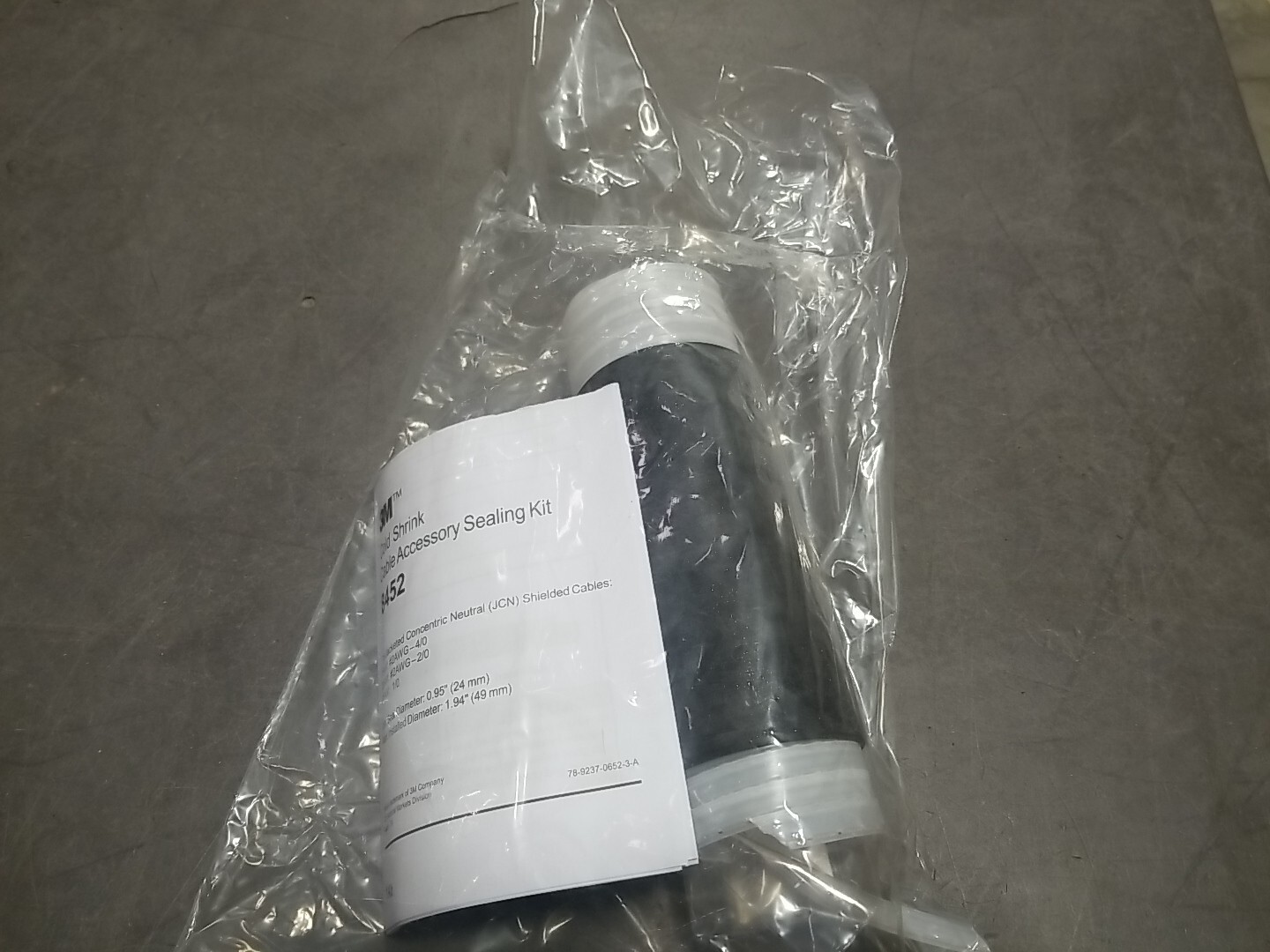 New In Sealed Plastic Bag 3M Cold Shrink 8452 Cable Accessory Sealing