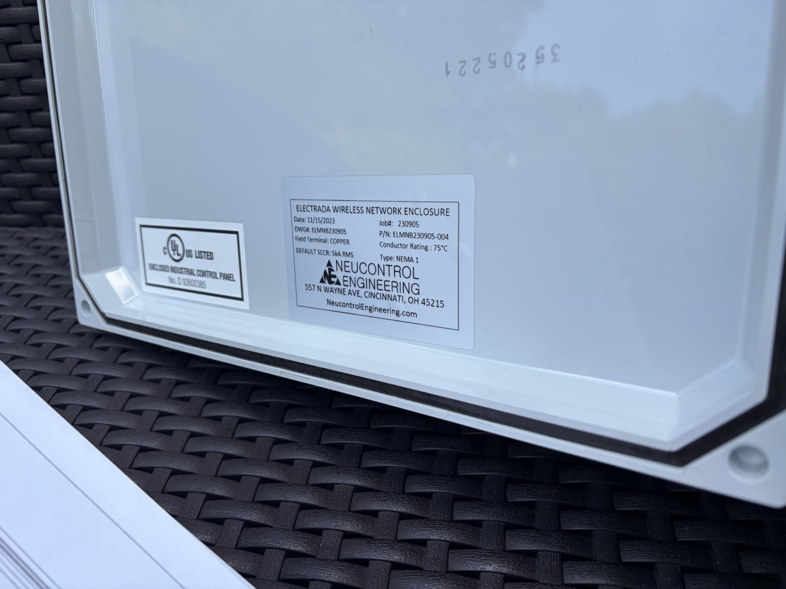 Allied Moulded AMP1426LF IP66 NEMA 4X Wireless Industrial Enclosure 14×26