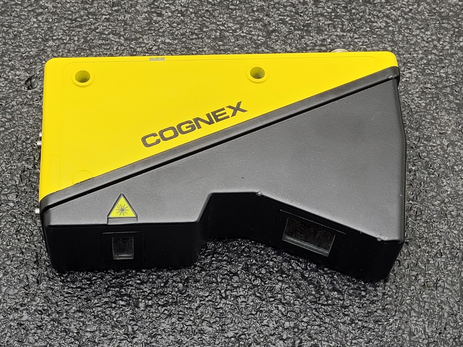 Cognex DS1100 Laser Displacement Sensor 825-0382-1R 821-0088-1R