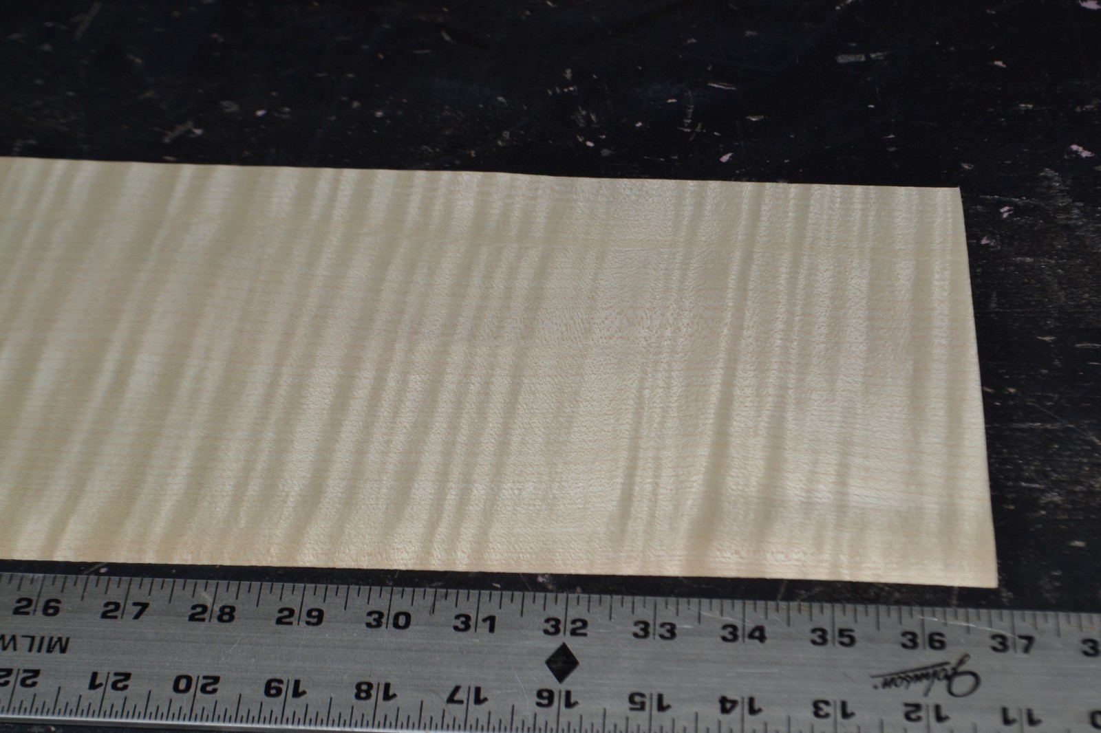 Tiger Maple Raw Wood Veneer Sheet 6.5 x 36 inches 1/42nd 35137-85