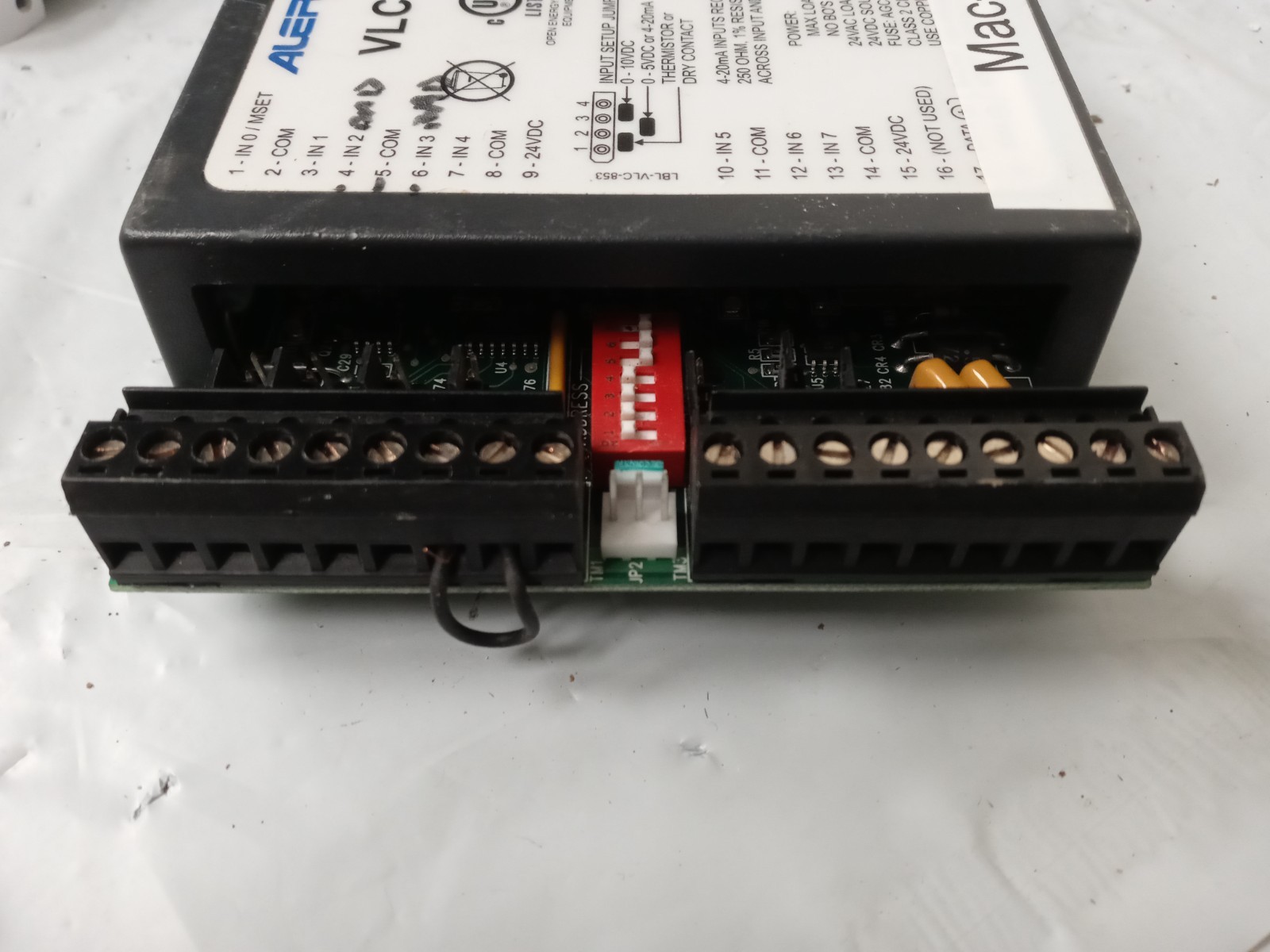 The Alerton BACtalk VLC-853 High-Performance BACnet Compliant Field Controller