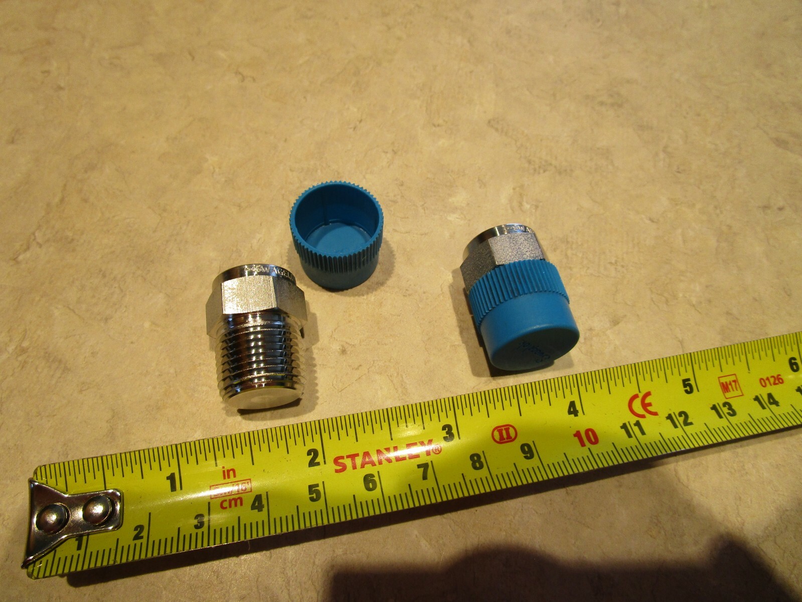 LOT OF 2 Swagelok SS-6-P, 316SS PLUG 3/8″ MNPT
