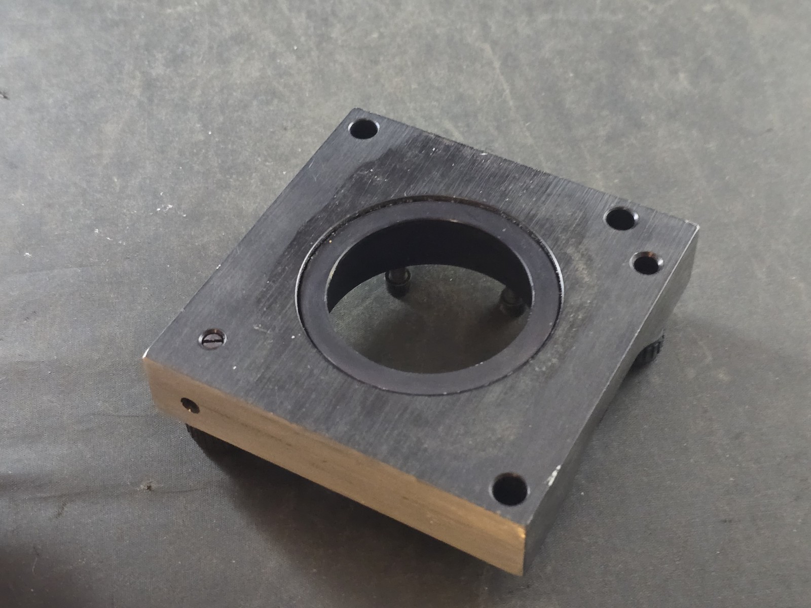 Newport / NRC RSA-2 Lens & Mirror Positioner for Optics and Laser