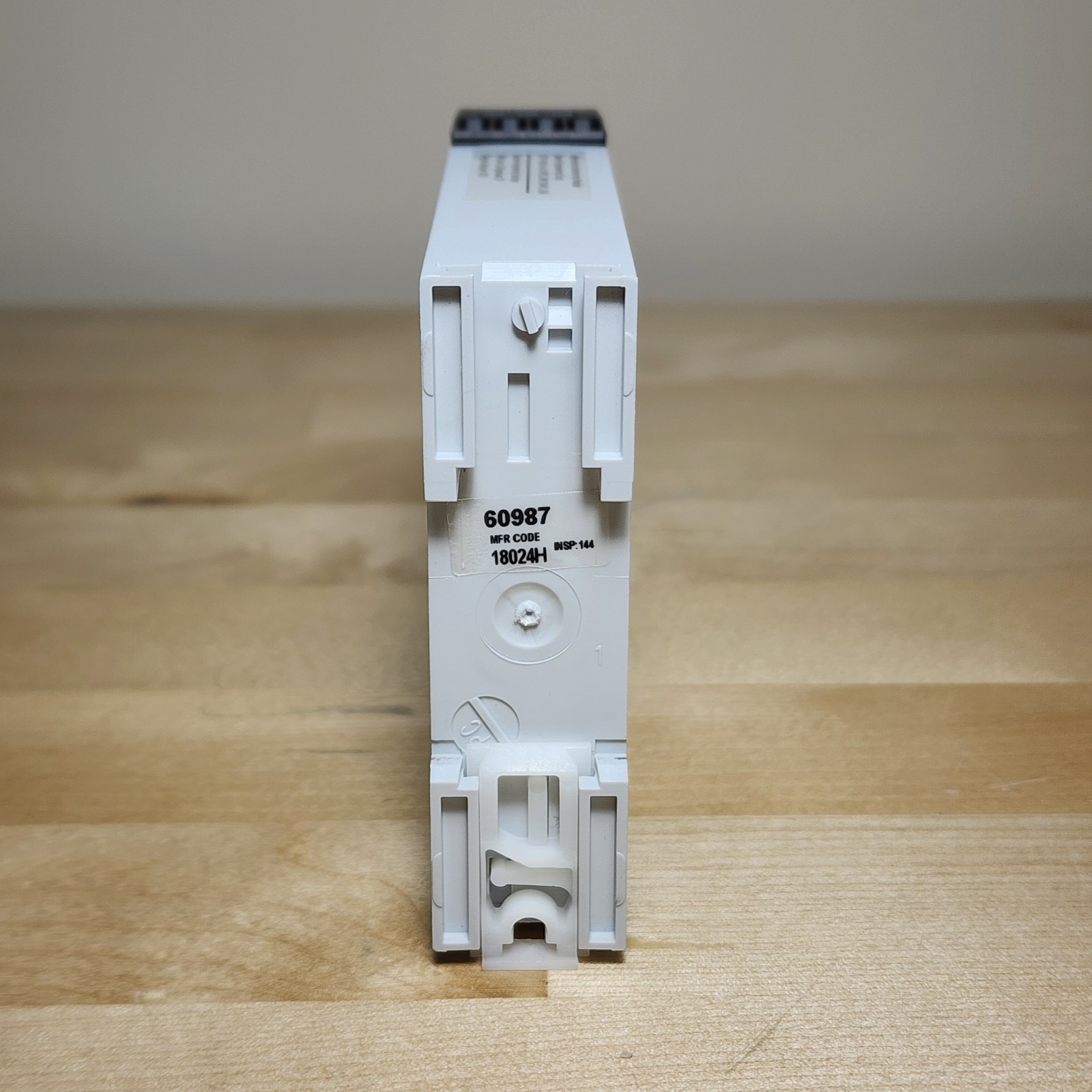Banner GM-FA-10J Gate Monitoring Safety Relay Module 24VAC/DC 60987