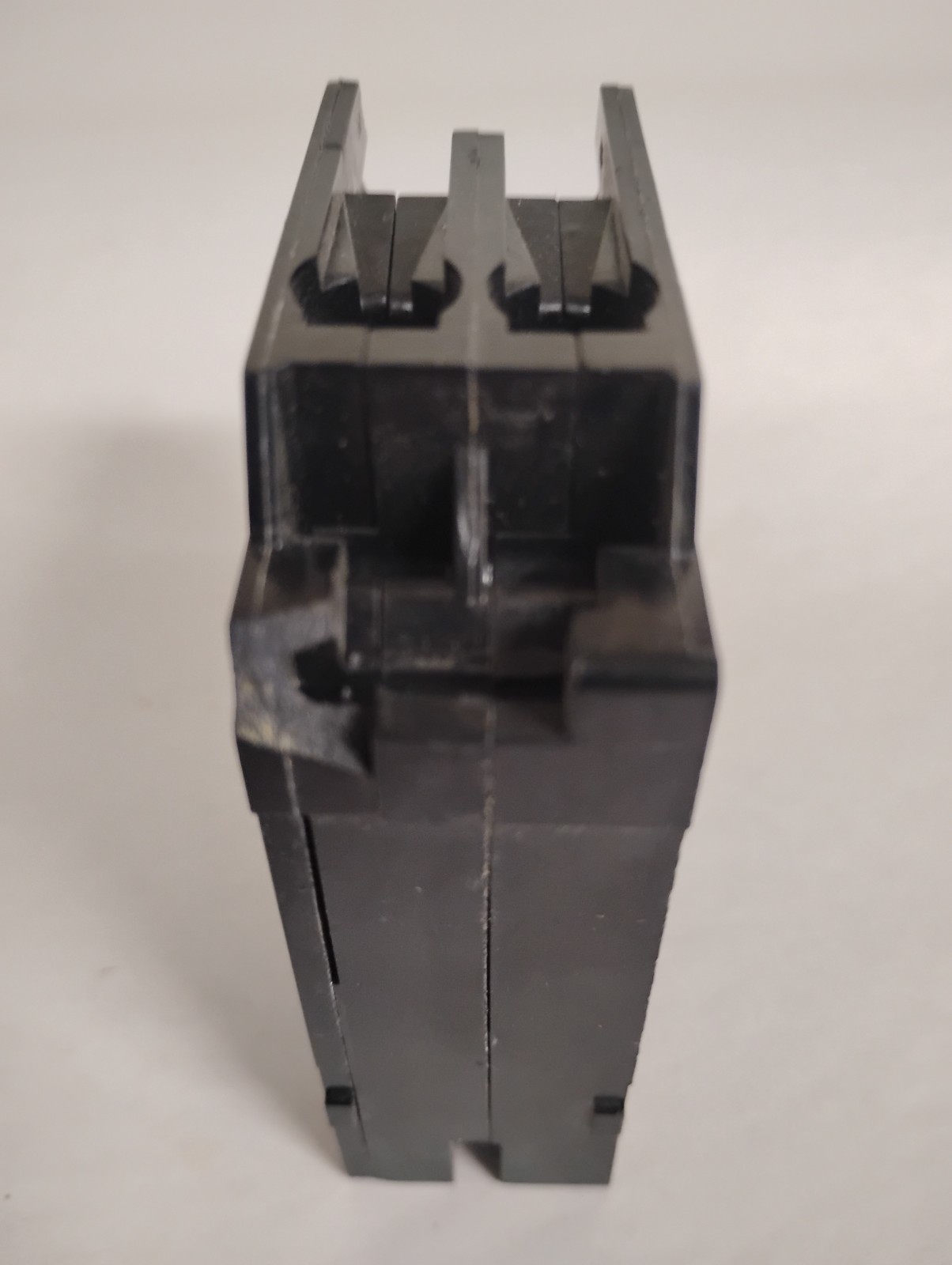 Bryant BD 2030 Tandem Circuit Breaker. Type BRD. Preowned