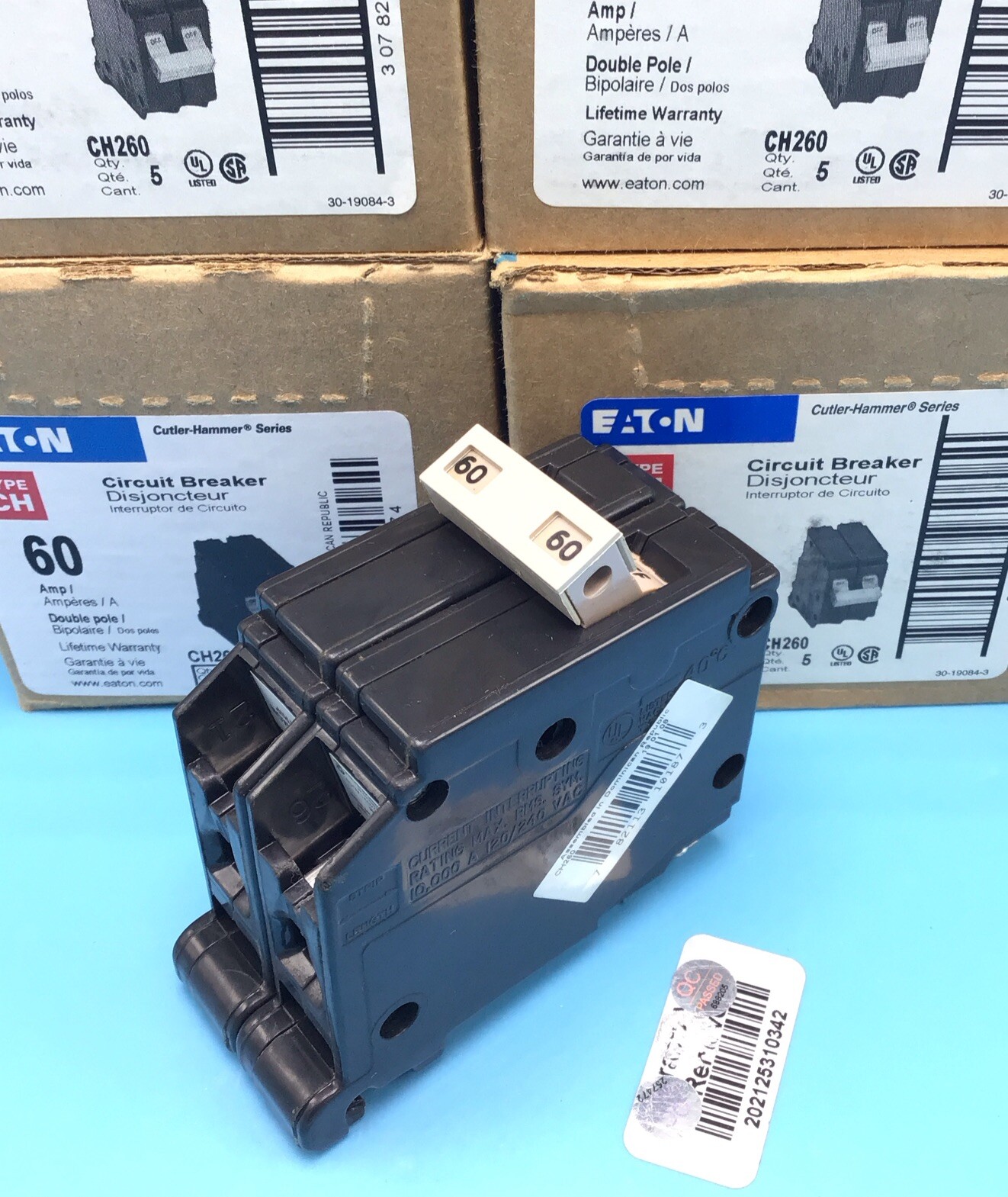 One (1) New ORIGINAL Circuit Breaker Eaton Cutler Hammer CH260 60 Amp 2 Pole $$