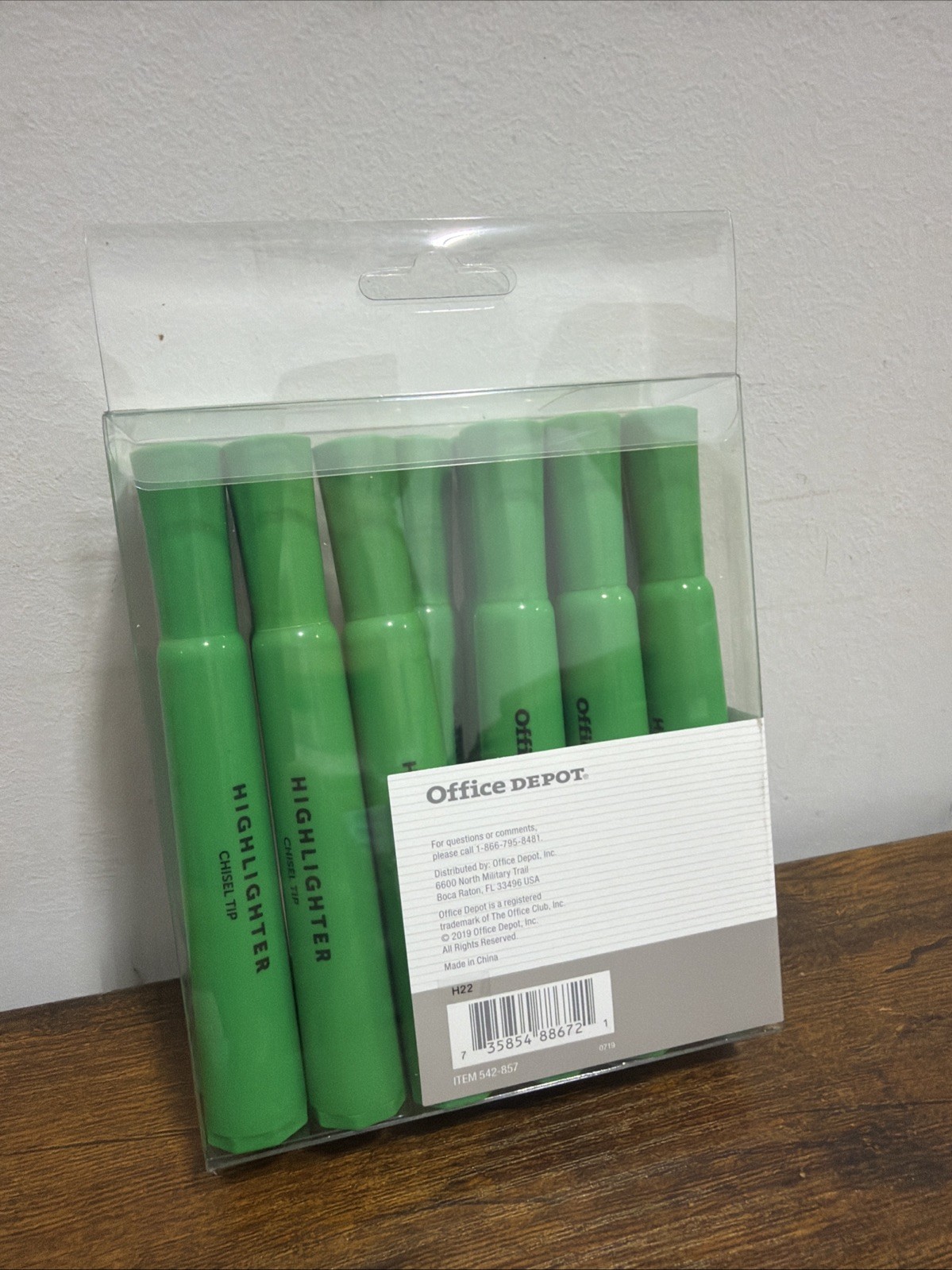 Office Depot Chisel-Tip Highlighter, 100% Recycled Plastic, Green, Pack Of 12,