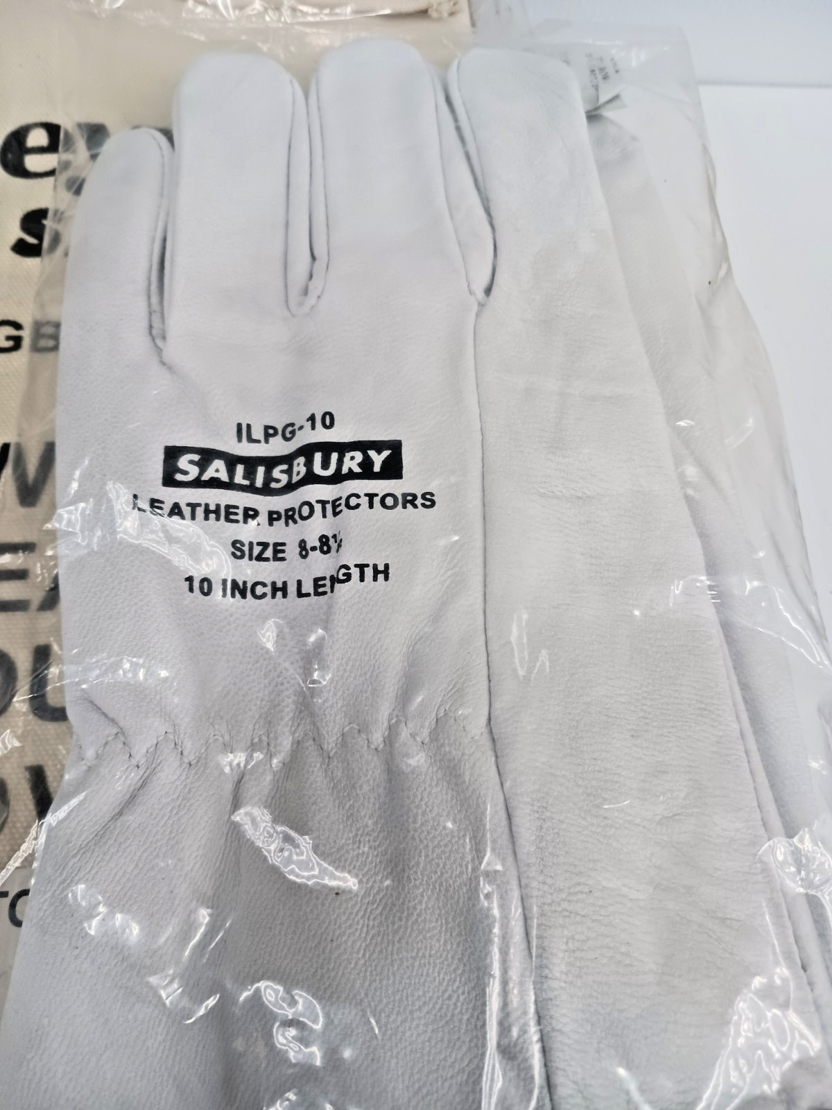 New Honeywell Salisbury ILPG-10 Protective Glove 8-8-1/2″ with Canvas Bag GB112