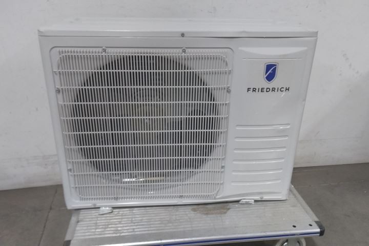 Friedrich WFPU17Z243C 208/230VAC Air Conditioner Condensing Unit (D)