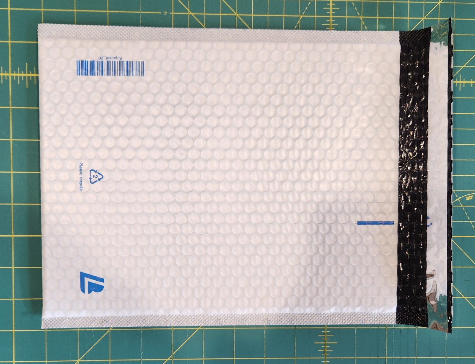 Bubble Mailers – 15 Count eBay Branded 8.5″ X 11.25″ Padded Airjacket Envelopes