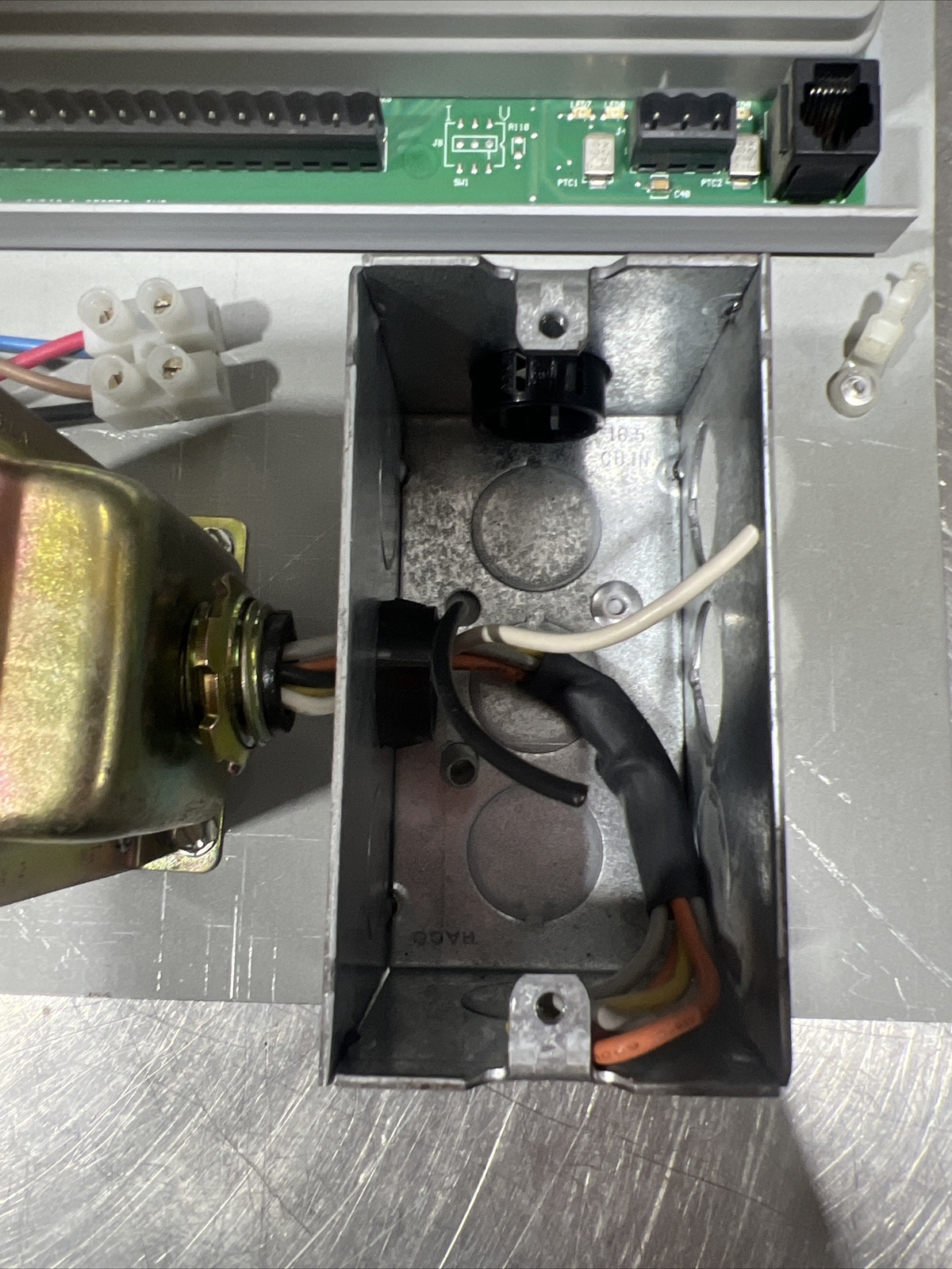 Siemens 540-509N BACnet With Transformer. Used Surplus