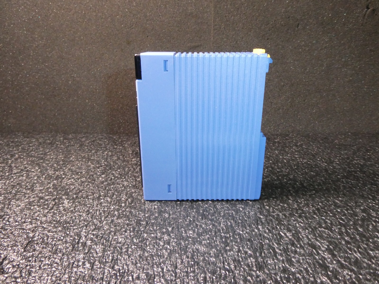 Yokogawa F3WD64-3F DC IN/TR Out Style S1 Rev: 01