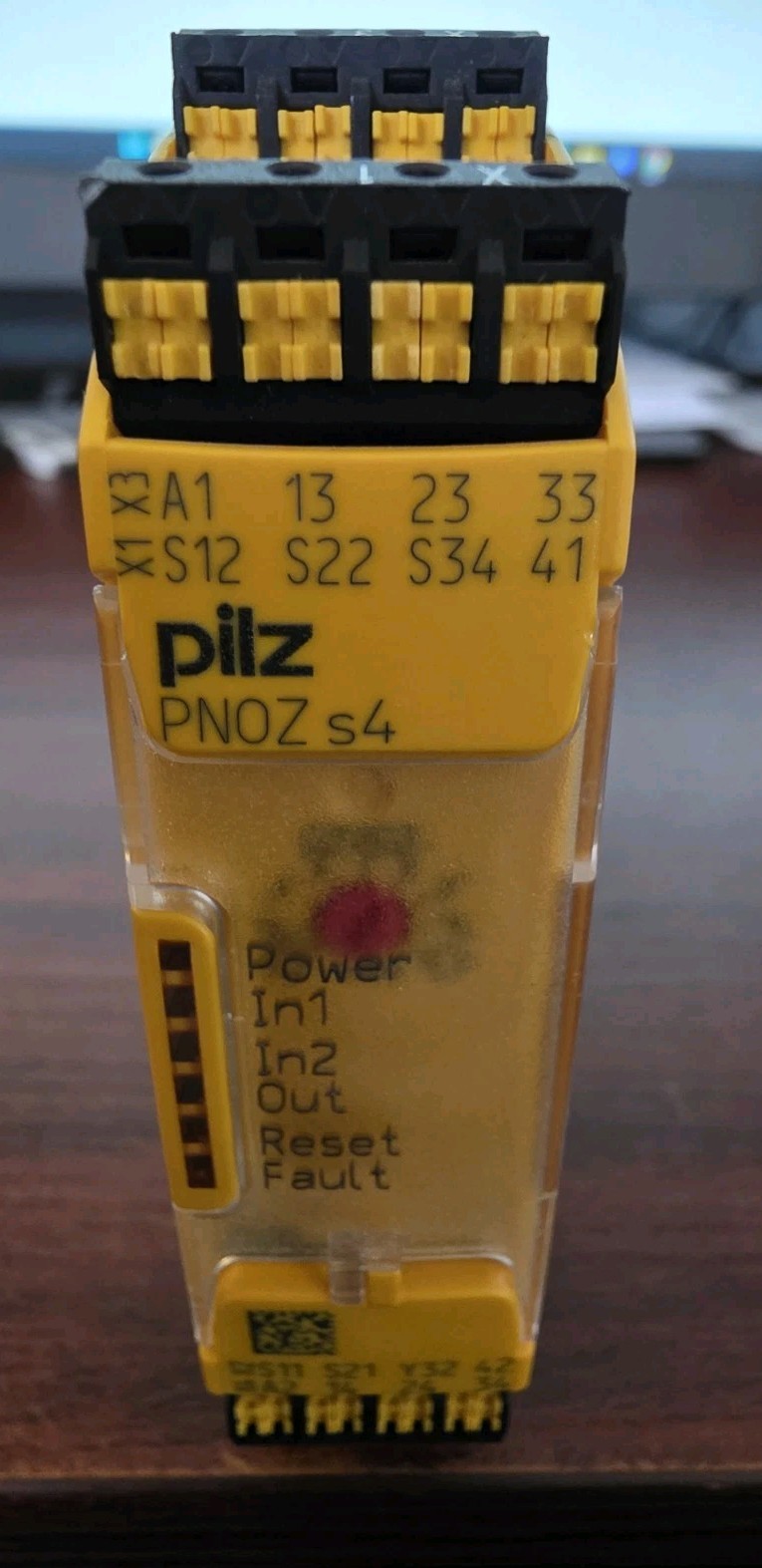 USED PILZ PNOZ s4 751104 C 24VDC 3n/o 1 n/c Safety Switch Relay – U.S. SELLER