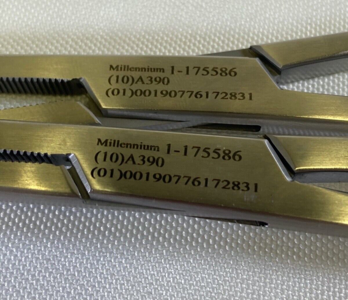 Pair of Millennium Surgical Kocher Clamps Straight 12″ 1×2 Teeth General Surgery