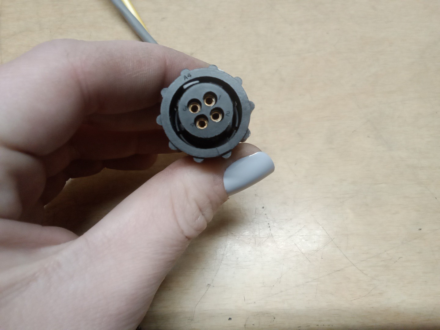 AMP 206060 4Pin Connector