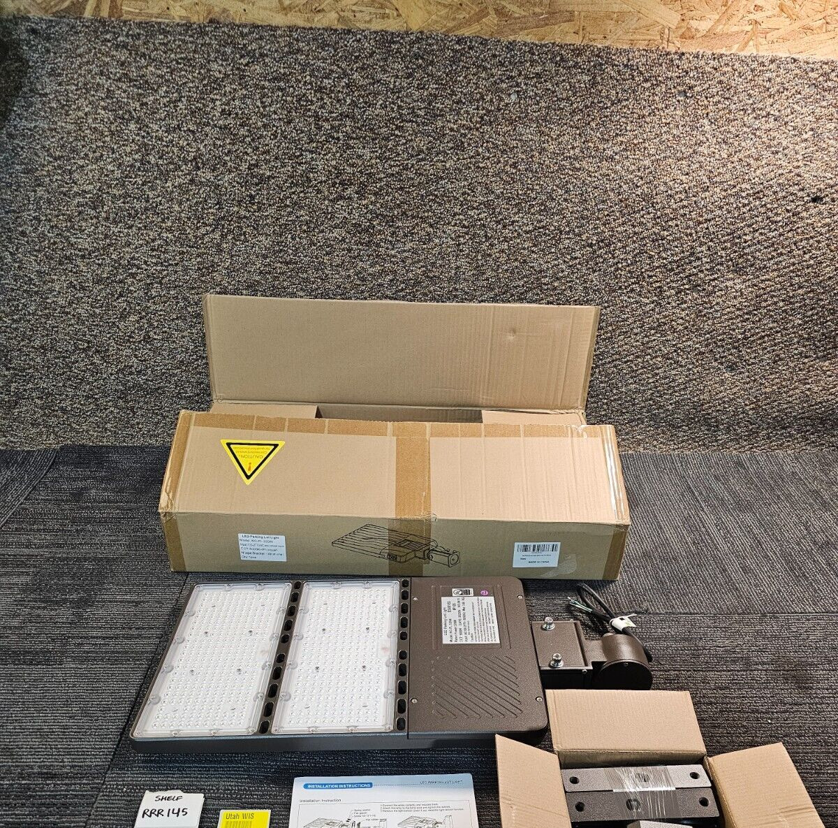 NG-PL-320W LED Parking Lot Light 44800LM 5000K 120-277VAC 5000K+ Photocell