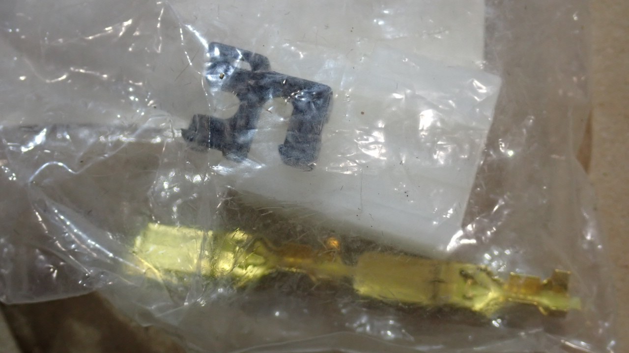 Komatsu Heavy Machinery Connector 08056-00271 New!