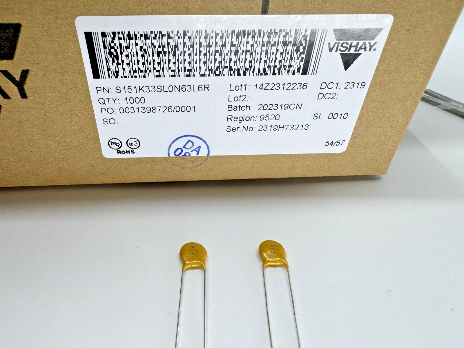 100 PCS S151K33SL0N63L6R Vishay 150 pF ±10% 1000V 1KV Ceramic Capacitor Class 1