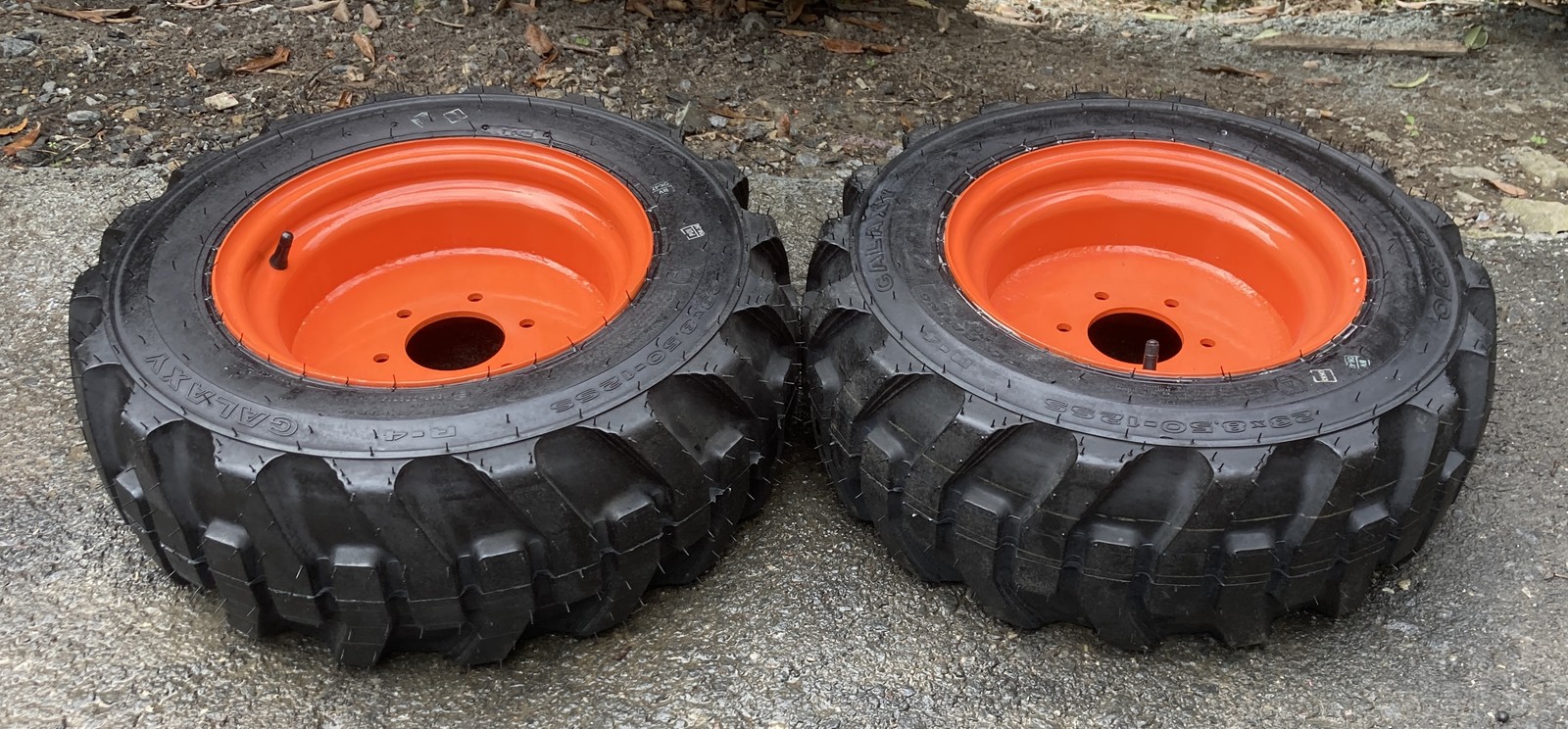 23X8.50-12 XD2010 Front Tires/Rims for Kioti/Kubota B-Series-6-4.75″ lugpattern