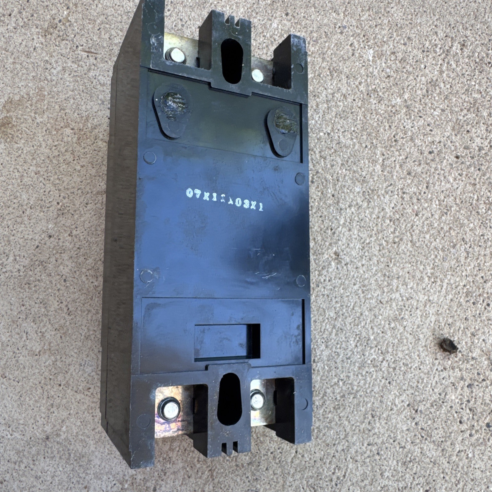 Siemens/ITE QJ22B200 – Type QJ2 200A 240V Bolt-On Molded Circuit Breaker
