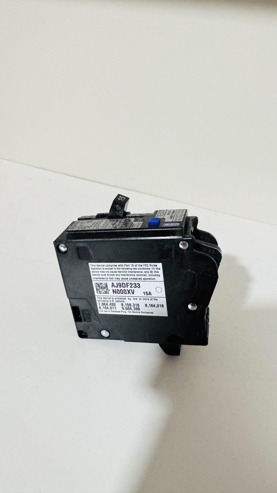 BOX OF 9 SIEMENS QA115AFCN 15A AFCI PLUG ON NEUTRAL (NO PIGTAIL WIRE) BRAND NEW