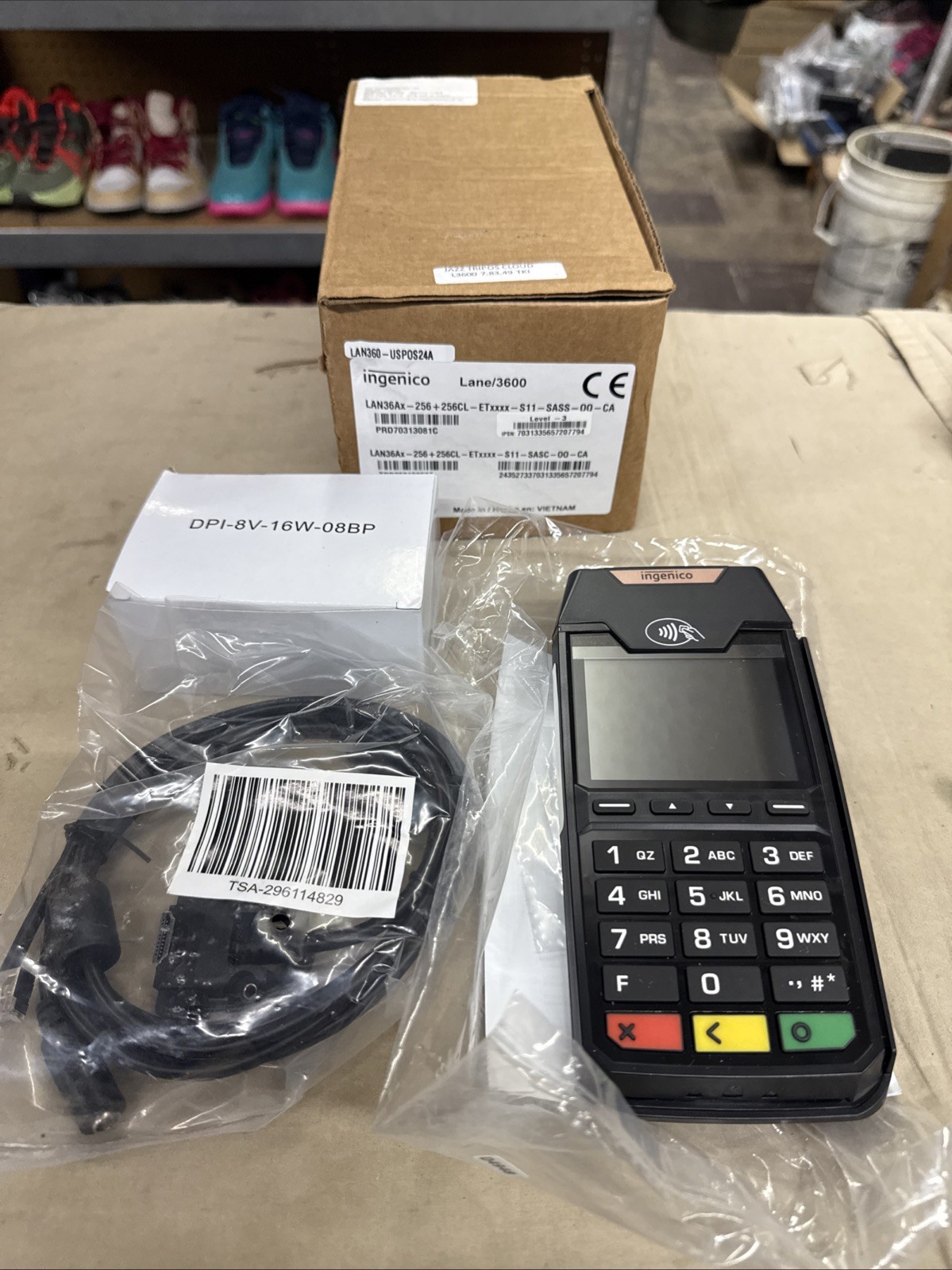 INGENICO LANE/3600 TRD70313356C POINT OF SALE TERMINAL WITH ACCESSORY CABLE