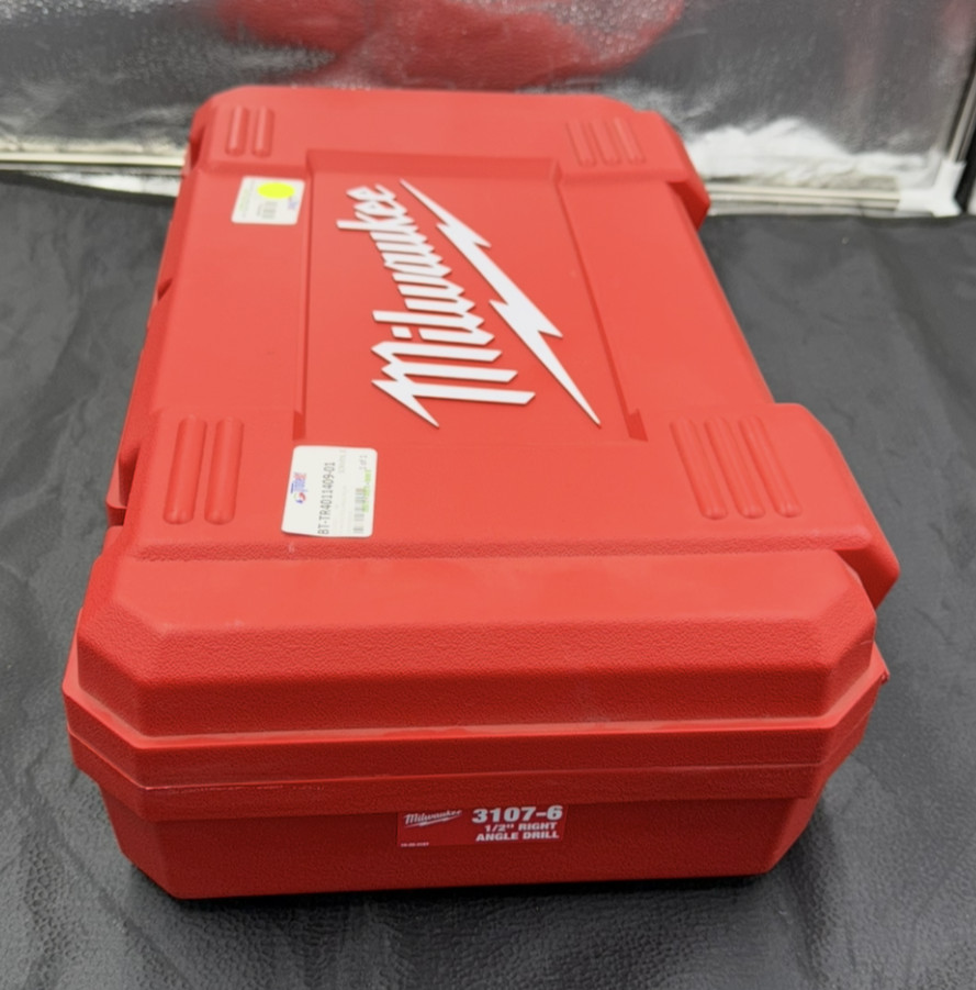Milwaukee Two-Speed Right Angle Drive 1/2” Drill Kit 48-06-2871