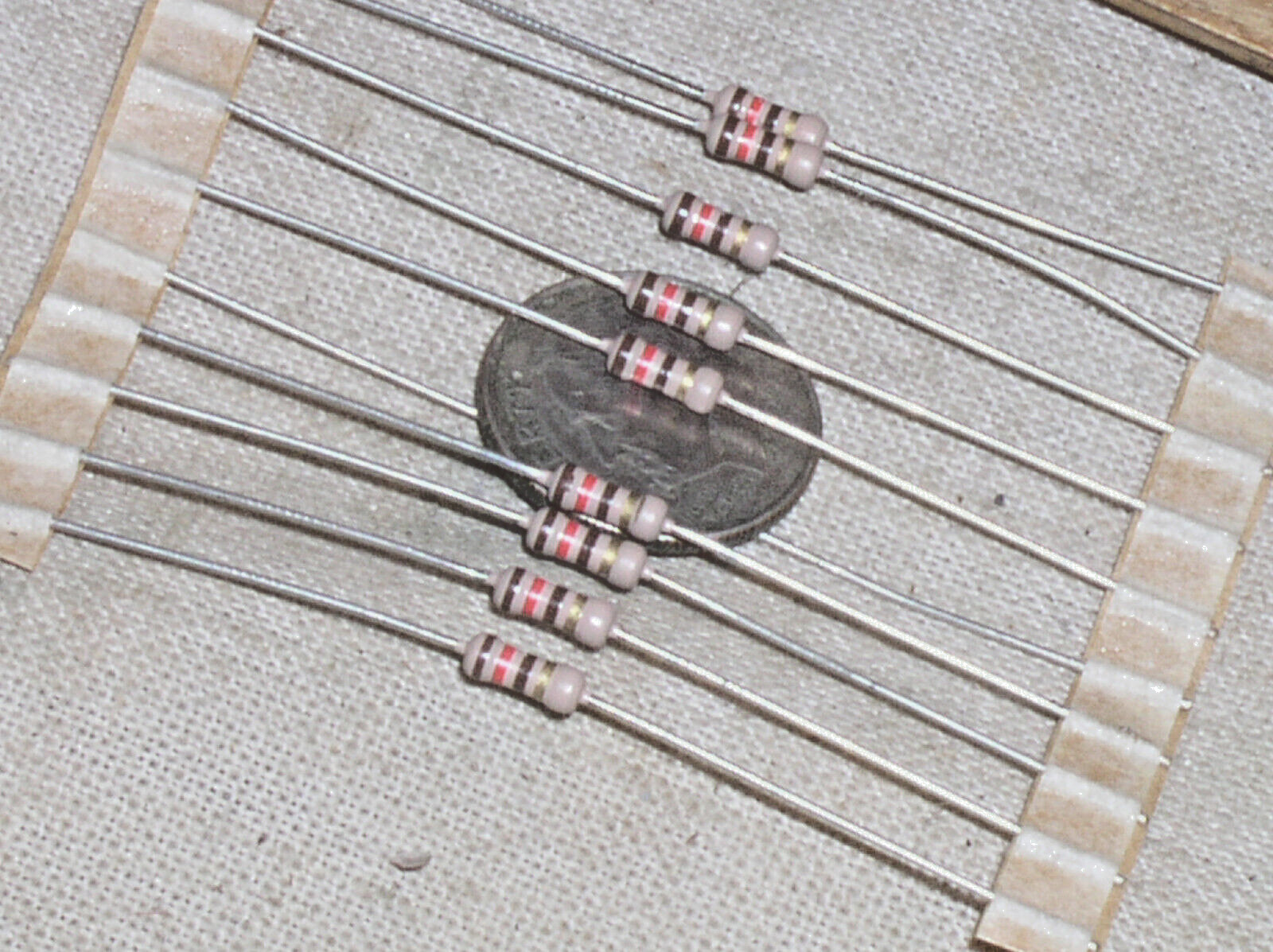 10 NEW 120 OHM CARBON FILM CF 1/4 W .25 W WATT 5% RESISTOR CR 25 120R FREE SHIP