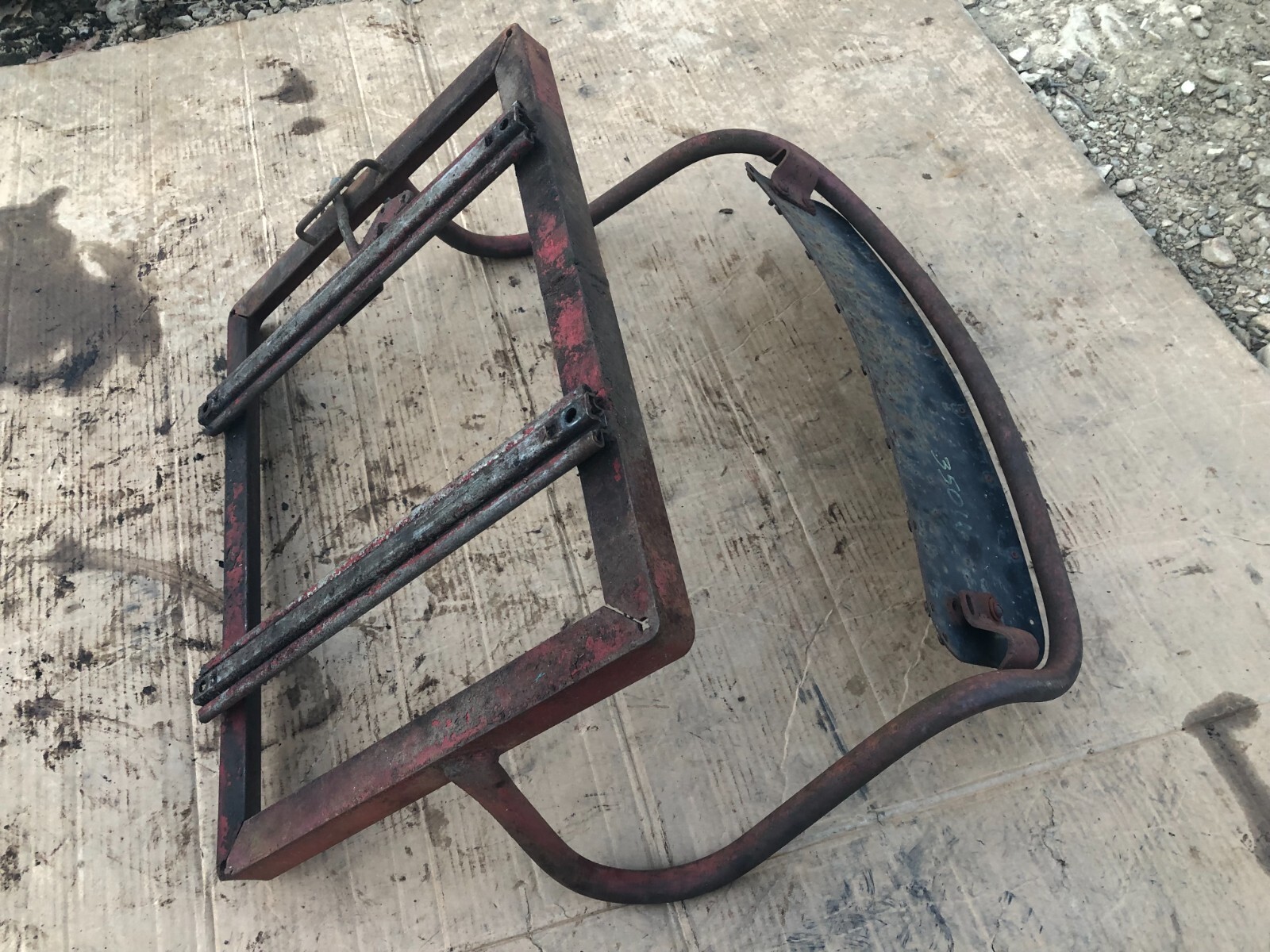 IH INTERNATIONAL 350 DIESEL UTILITY SEAT FRAME ASSEMBLY FARMALL