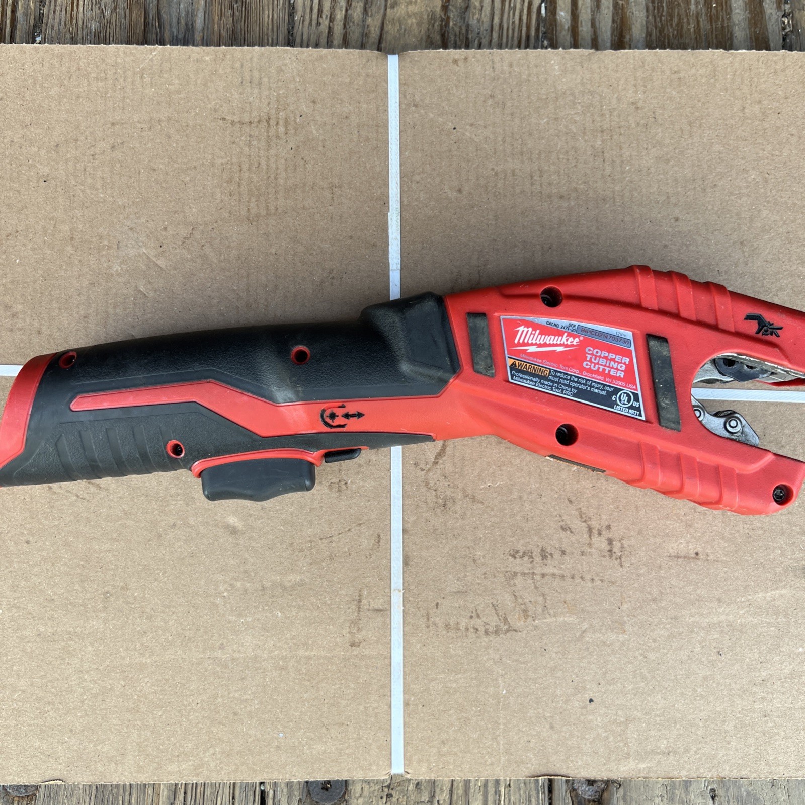 Milwaukee 2471-20 M12 Cordless Copper Tubing Cutter – Tool Only TESTED