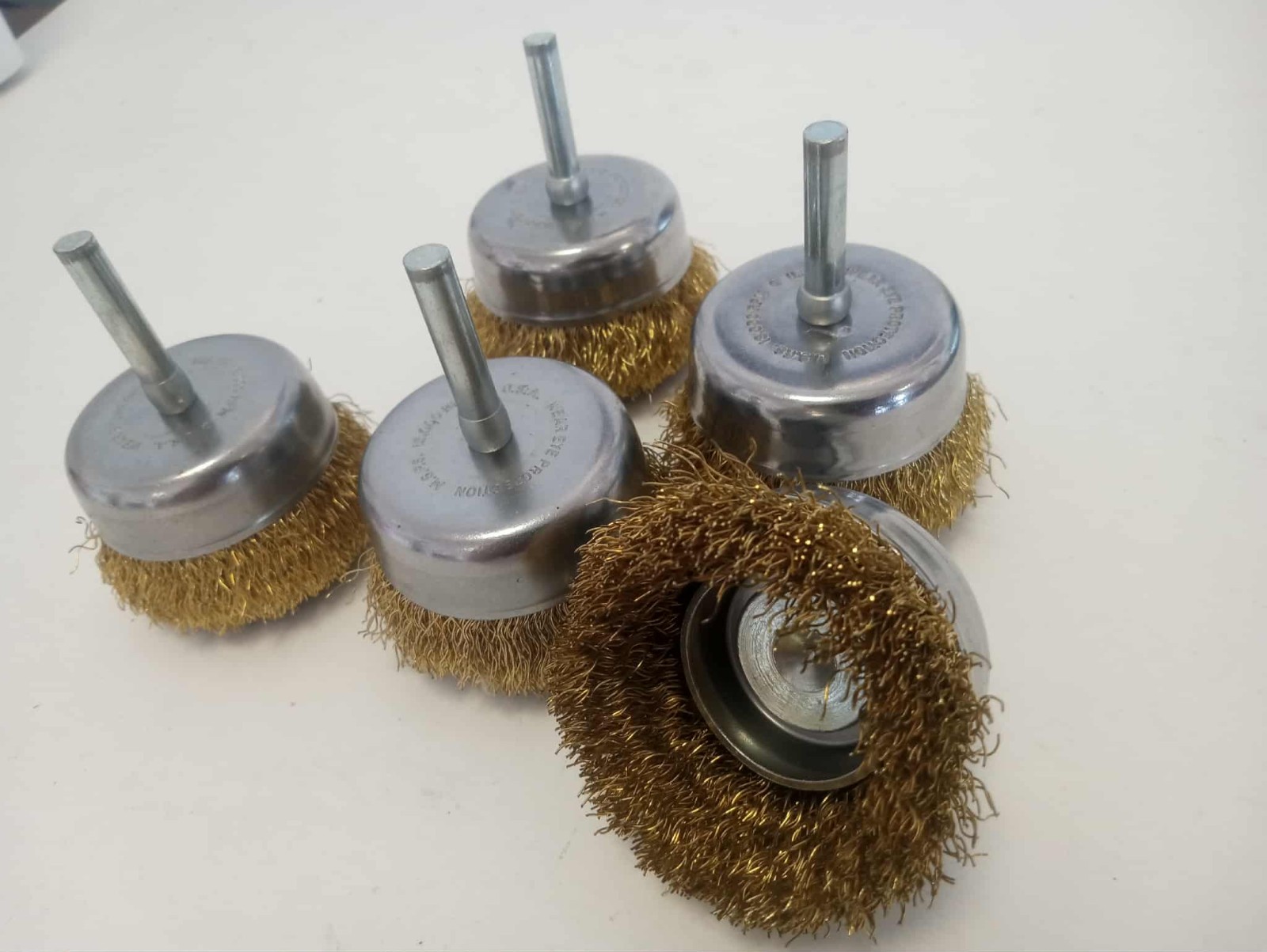 PPE BRASS CLEANING BRUSHES BRASS CUP BRUSHES 1-3/4″X 3/4″X1/4″ 0.12 13.000MRPS