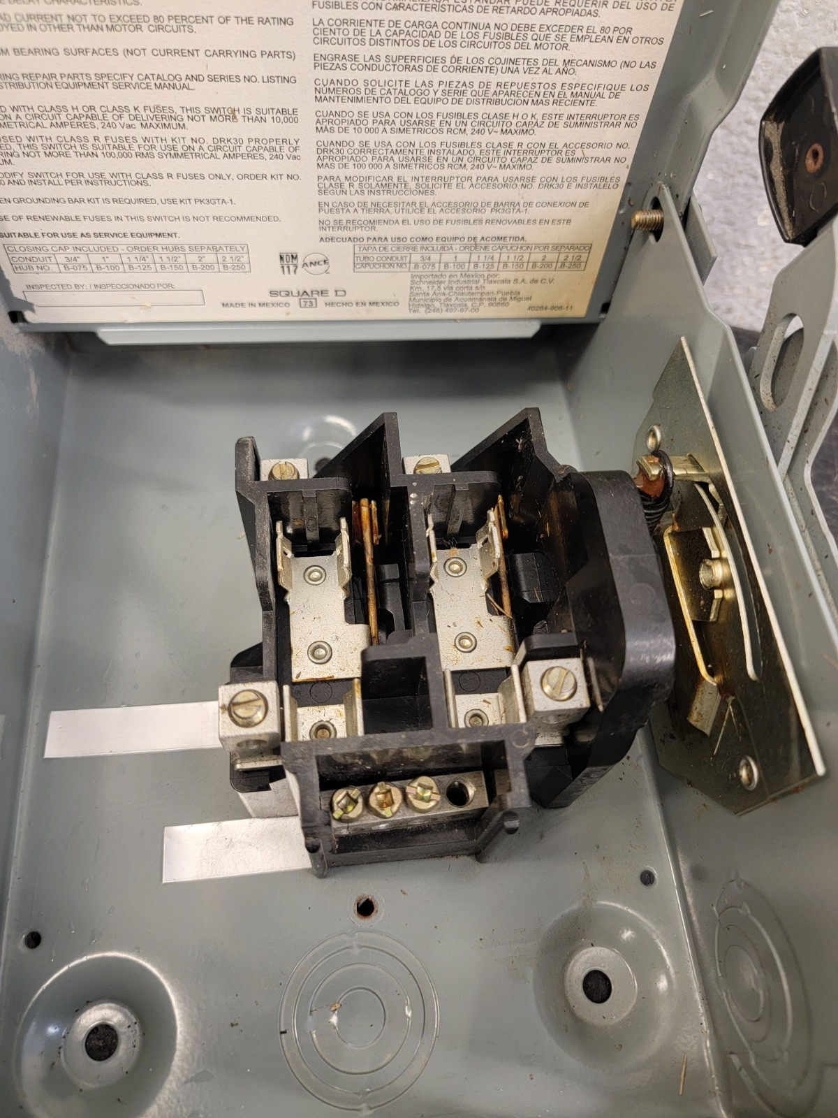 Square D D221NRB General Duty Safety Switch Series E3, 30A, 240VAC