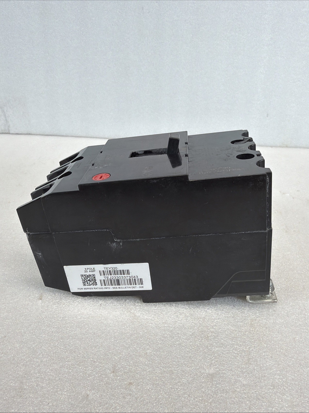 GE TEY320 General Electric 3 Pole 20A Breaker