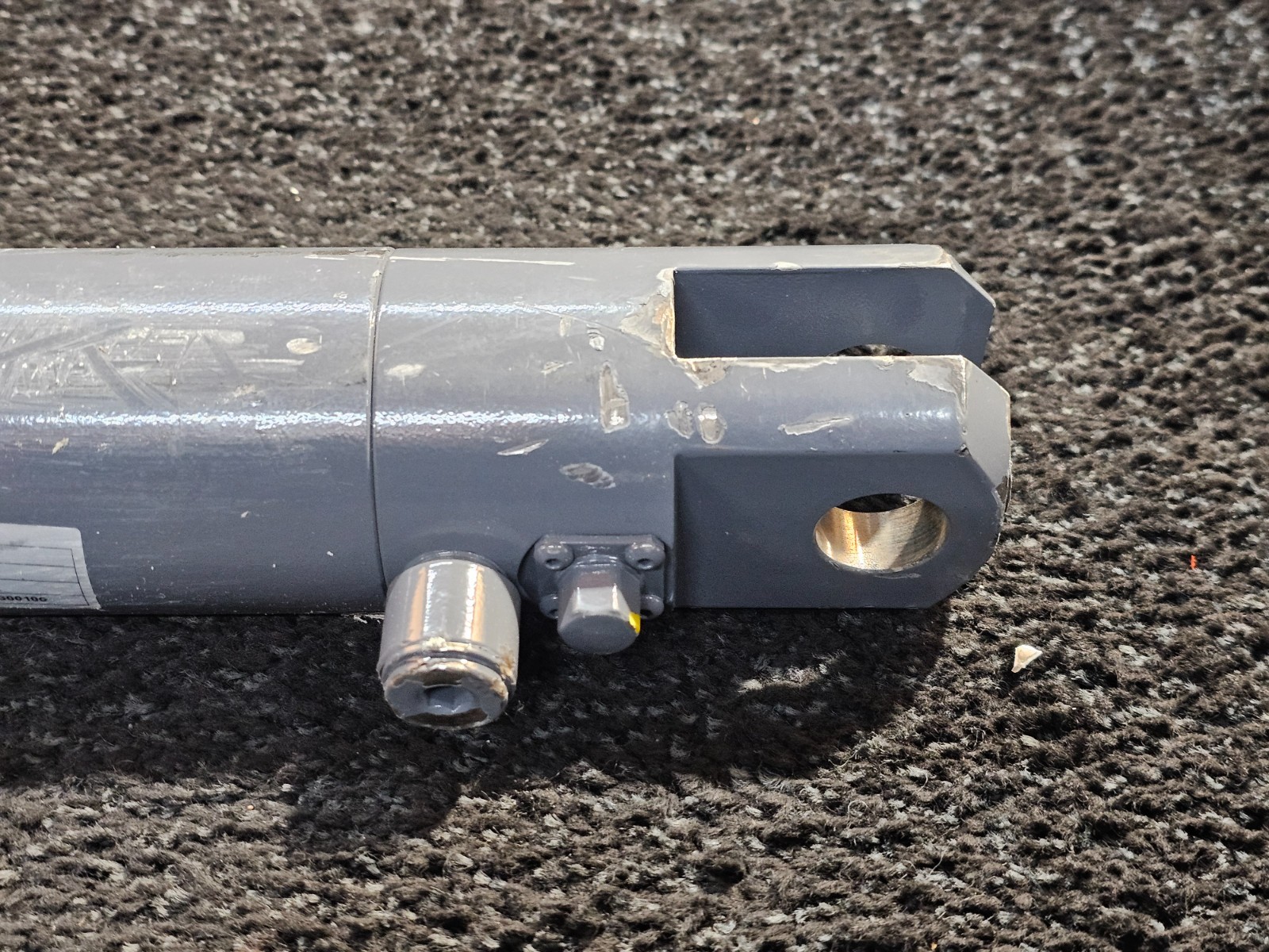 Wirtgen Hydraulic Welded Cylinder 2.89″ OD x 24″ Retracted Length x 1.31″ Rod