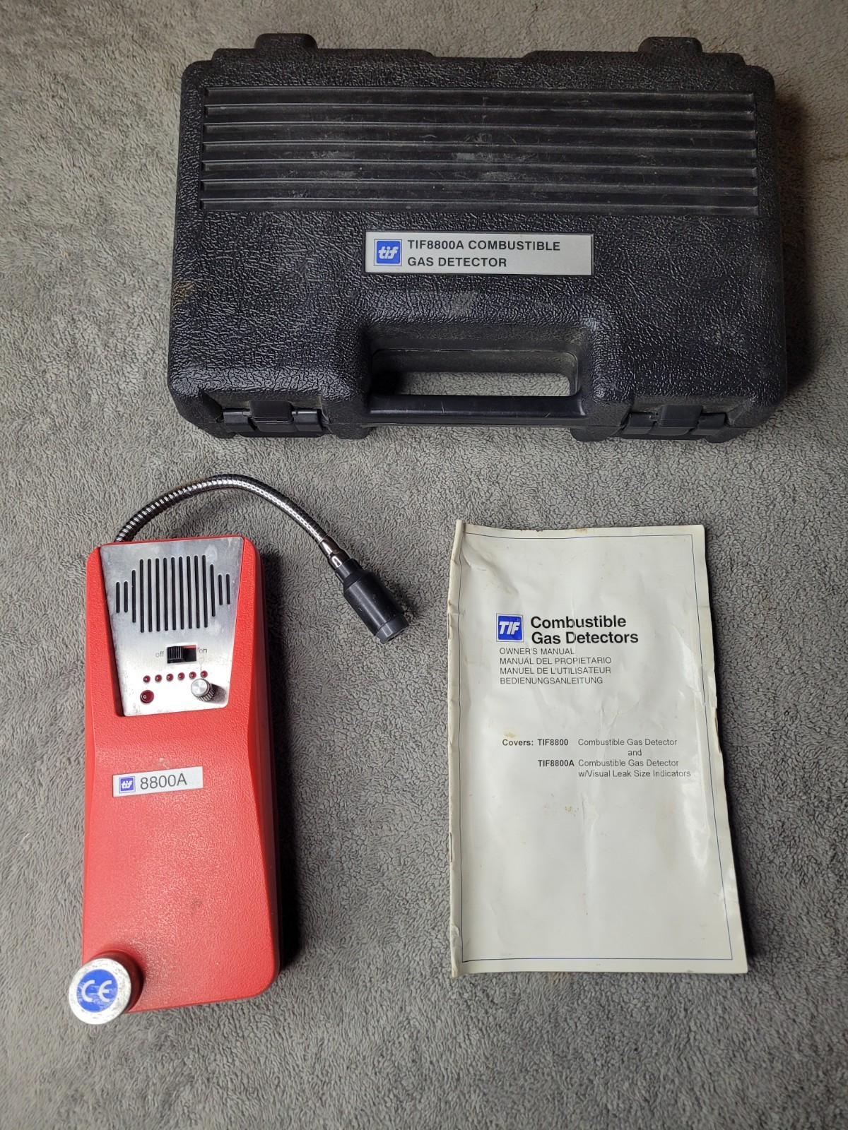 TIF 8800A Combustible Gas Detector w/ Case No Batteries Untested