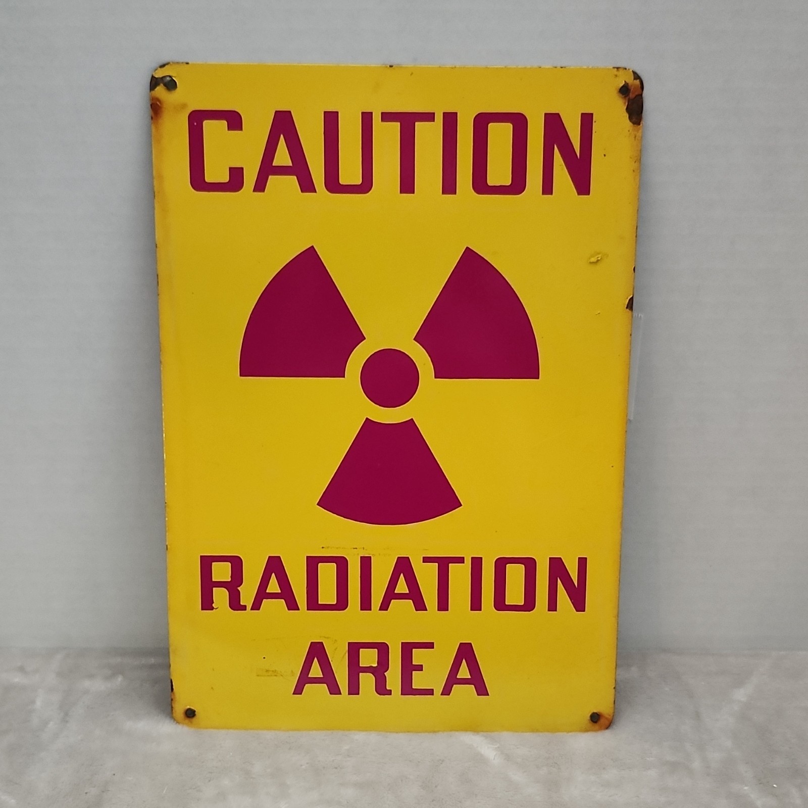 Caution Radiation Area Yellow Metal Safety Sign Placard for Wall Mount