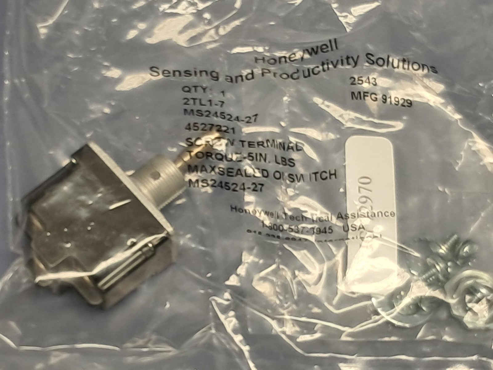 Honeywell – 2TL1-7 – MICRO SWITCH Toggle Switches: TL Series Double Pole – NEW