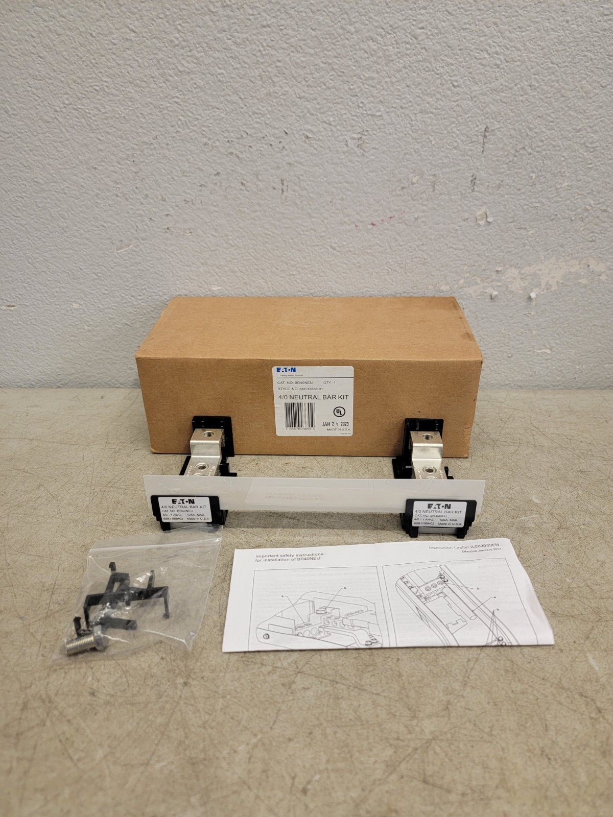 (3) Eaton NSB BR40NEU, 4/0 Neutral bar Kits For Load Centers and Panelboards NEW