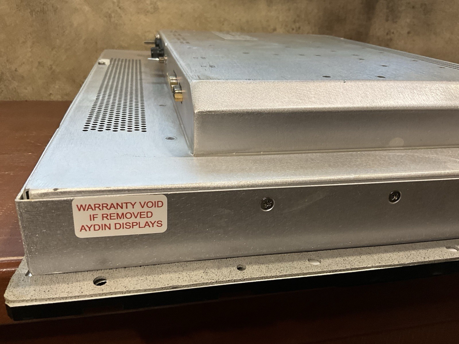 AYDIN DISPLAYS MODEL RFP19 PART NUMBER 356-7089-513 DISPLAY MONITOR