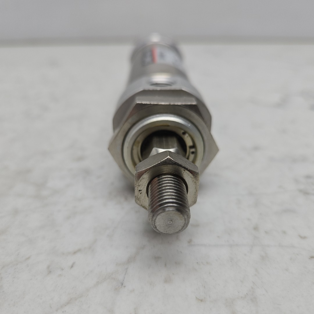 Smc CDM2KB32-50 Pneumatic Cylinder 32mm Bore 50mm Stroke 145Psi New