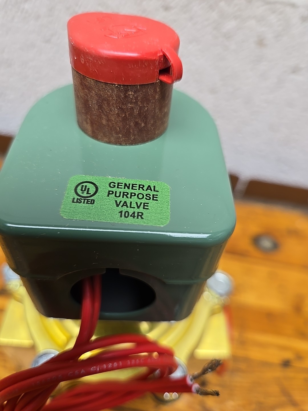 New ASCO 8210B059 120v AC 1-1/2” Brass General Service Solenoid Valve