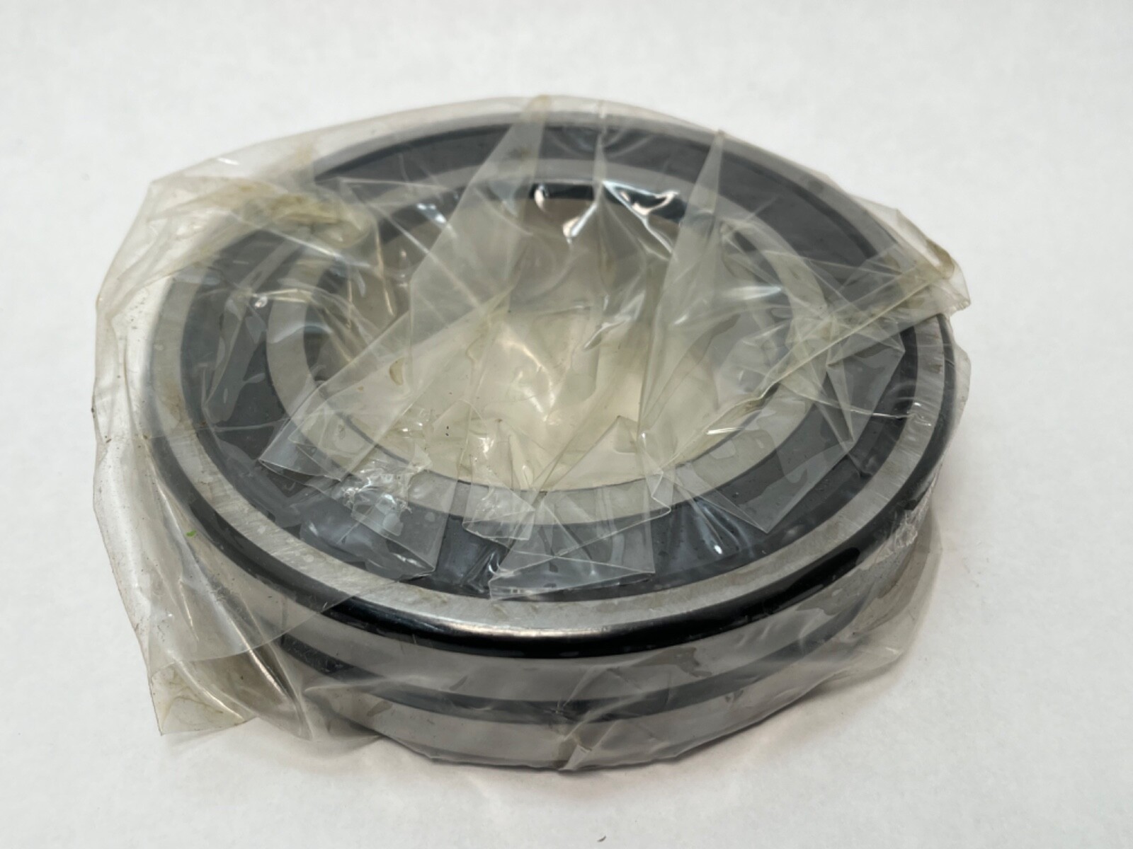 NSK 22216L11CAME4C3 Bearing 80x140x33 mm 22216 L11 CA M W33/E4 C3 S11 Japan