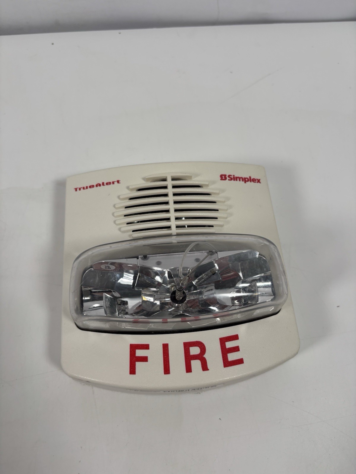 Simplex 4903 – 9428 Fire Alarms White Wall Mount