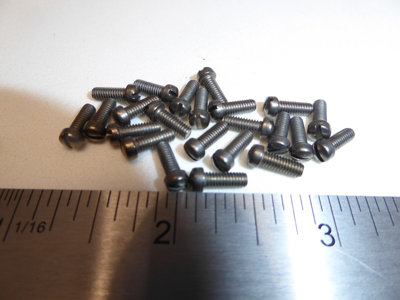 4-48 x 5/16″ SS 410 Slotted Fillister Head Machine Screw VINTAGE US Made Qty 25