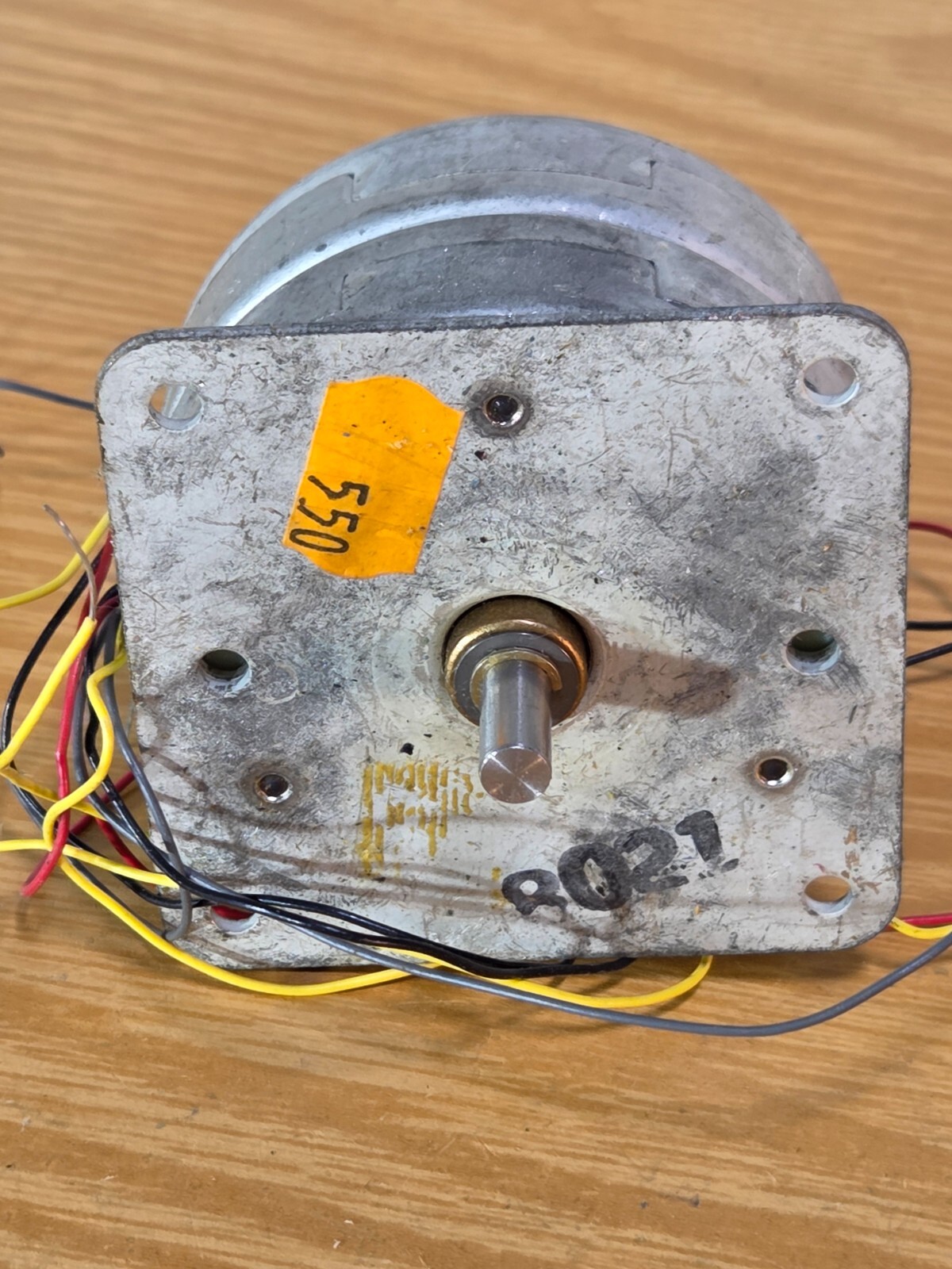 North American Philips Controls Corp. Motor 1-2785 Volts 9 Watts 12